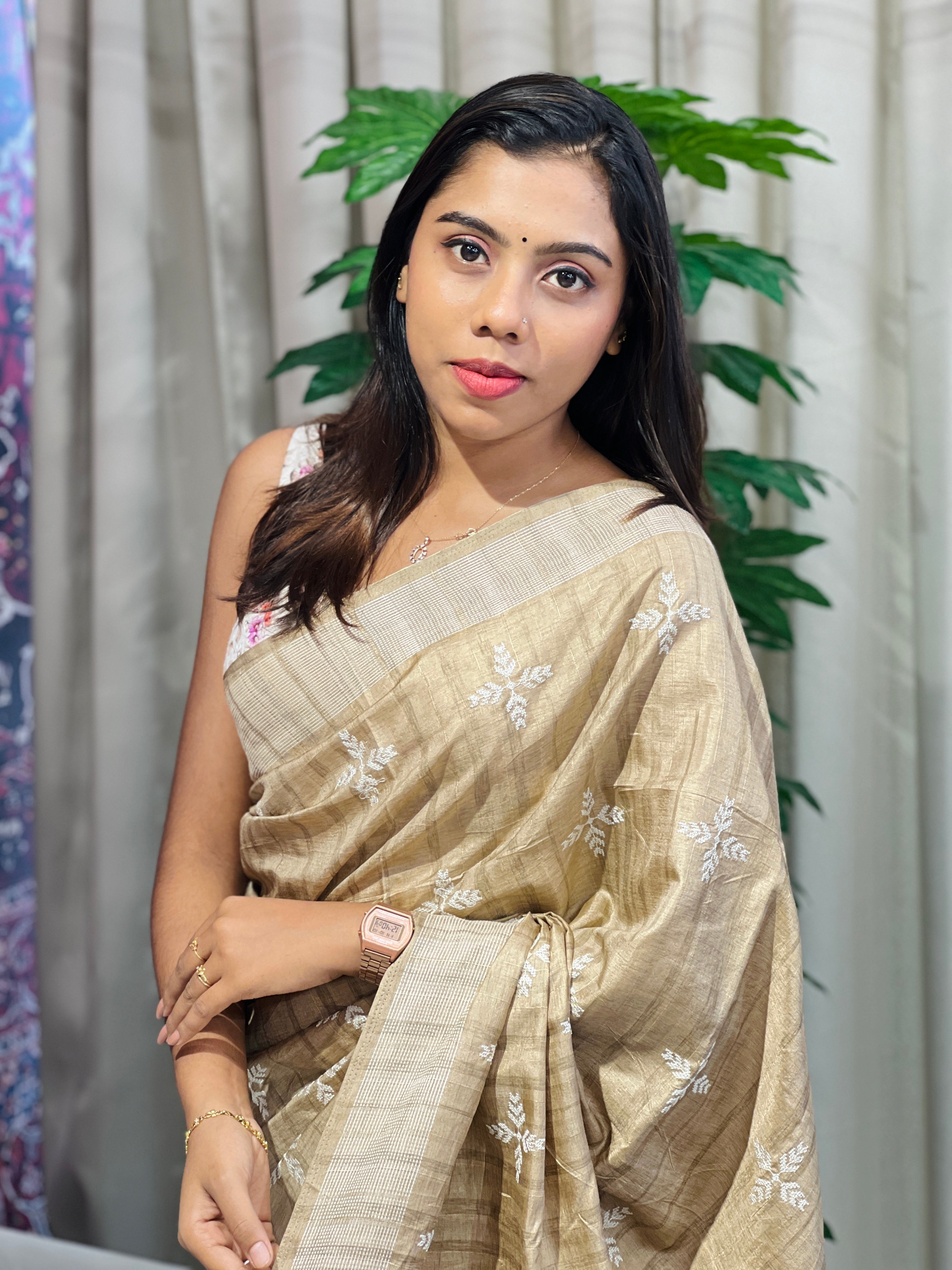 Leaf Patterned Embroidery Detailed Semi Tussar Saree | SUN704