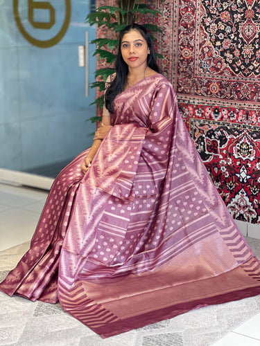 Traditional Butta Weaved Banarasi Silk Saree | NN365