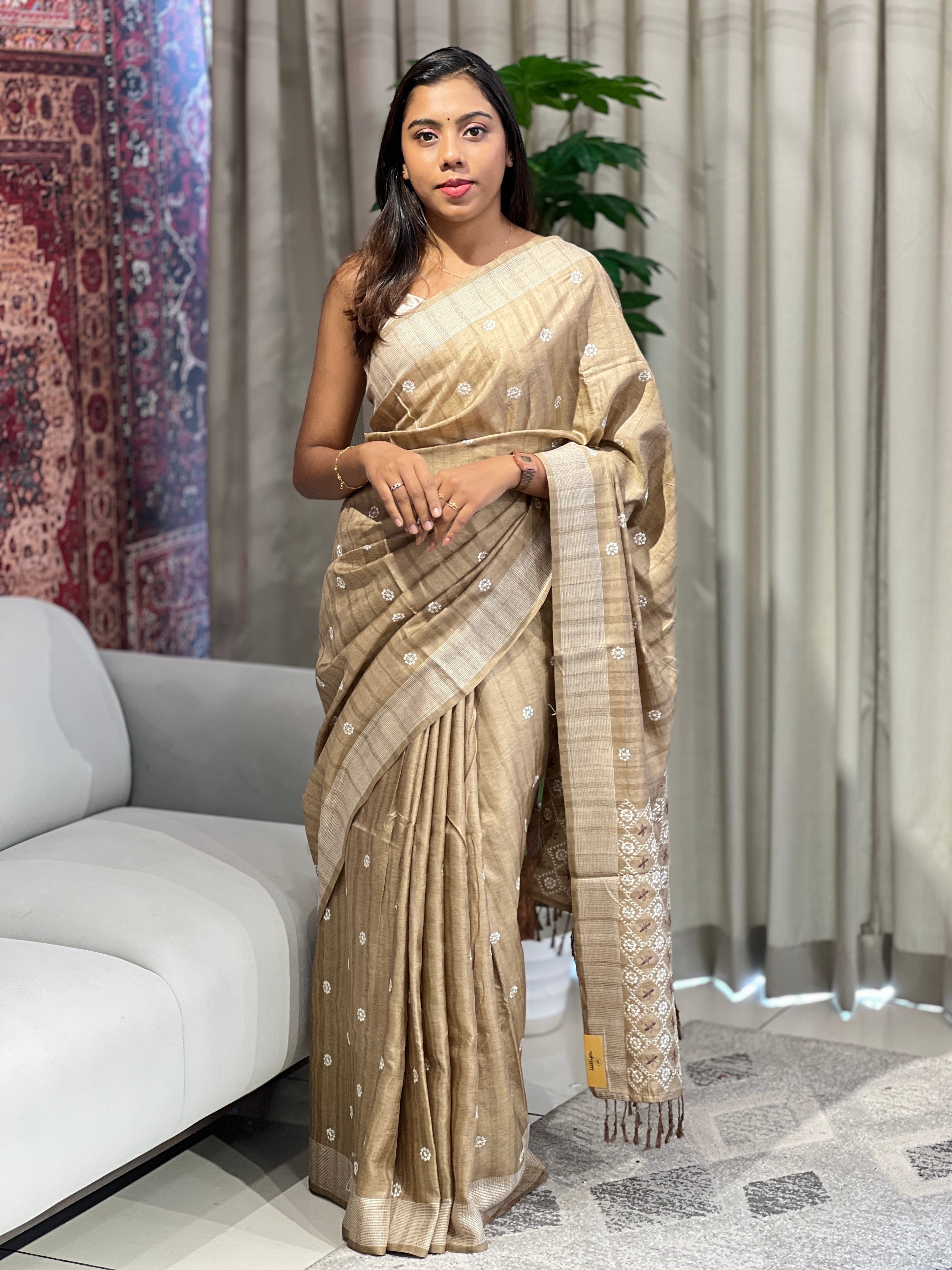 Floral Embroidery Detailed Semi Tussar Saree | SUN711