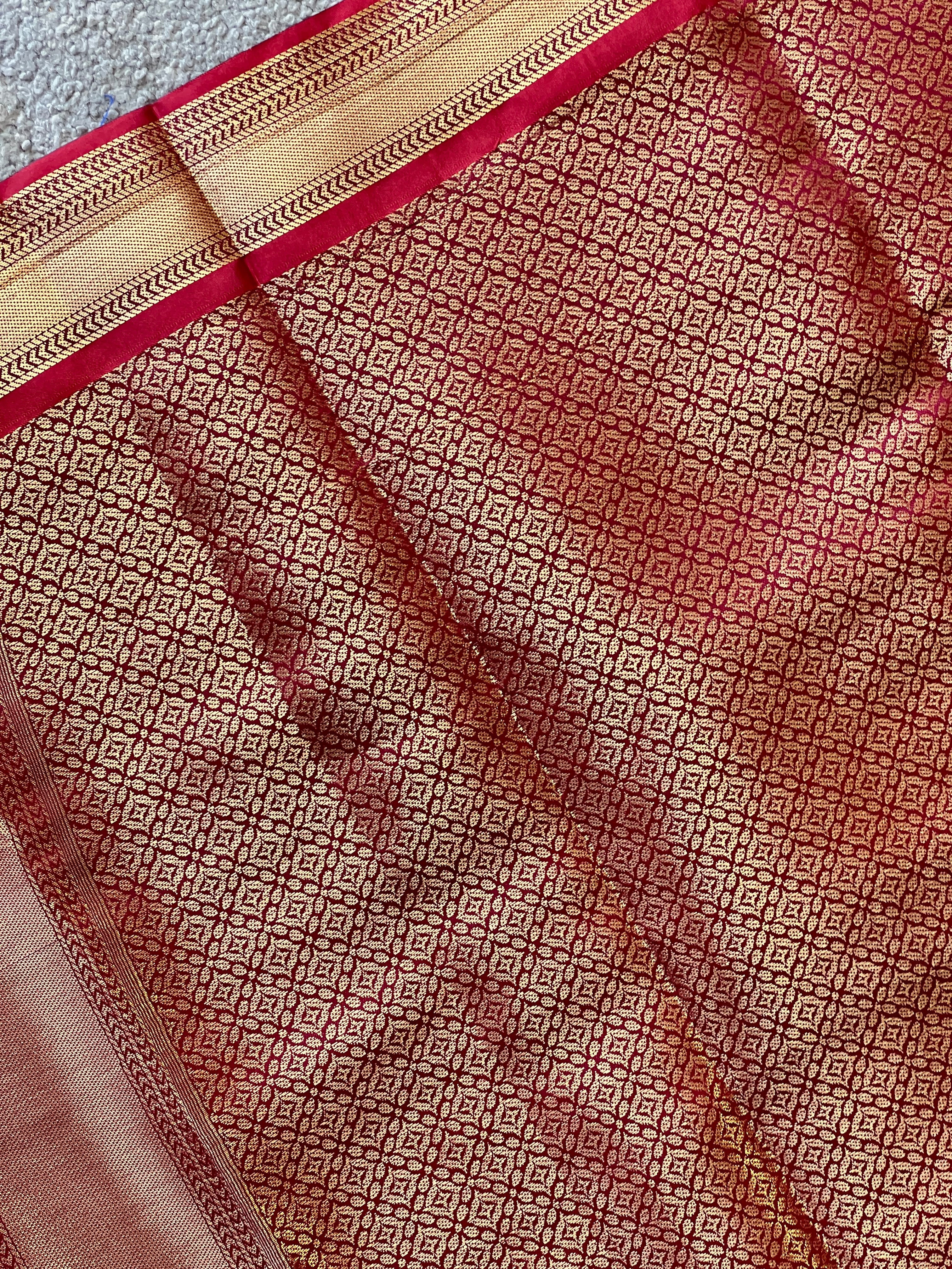 Zari Weaving Geometrical Pattern Semi Silk Saree | KAC185