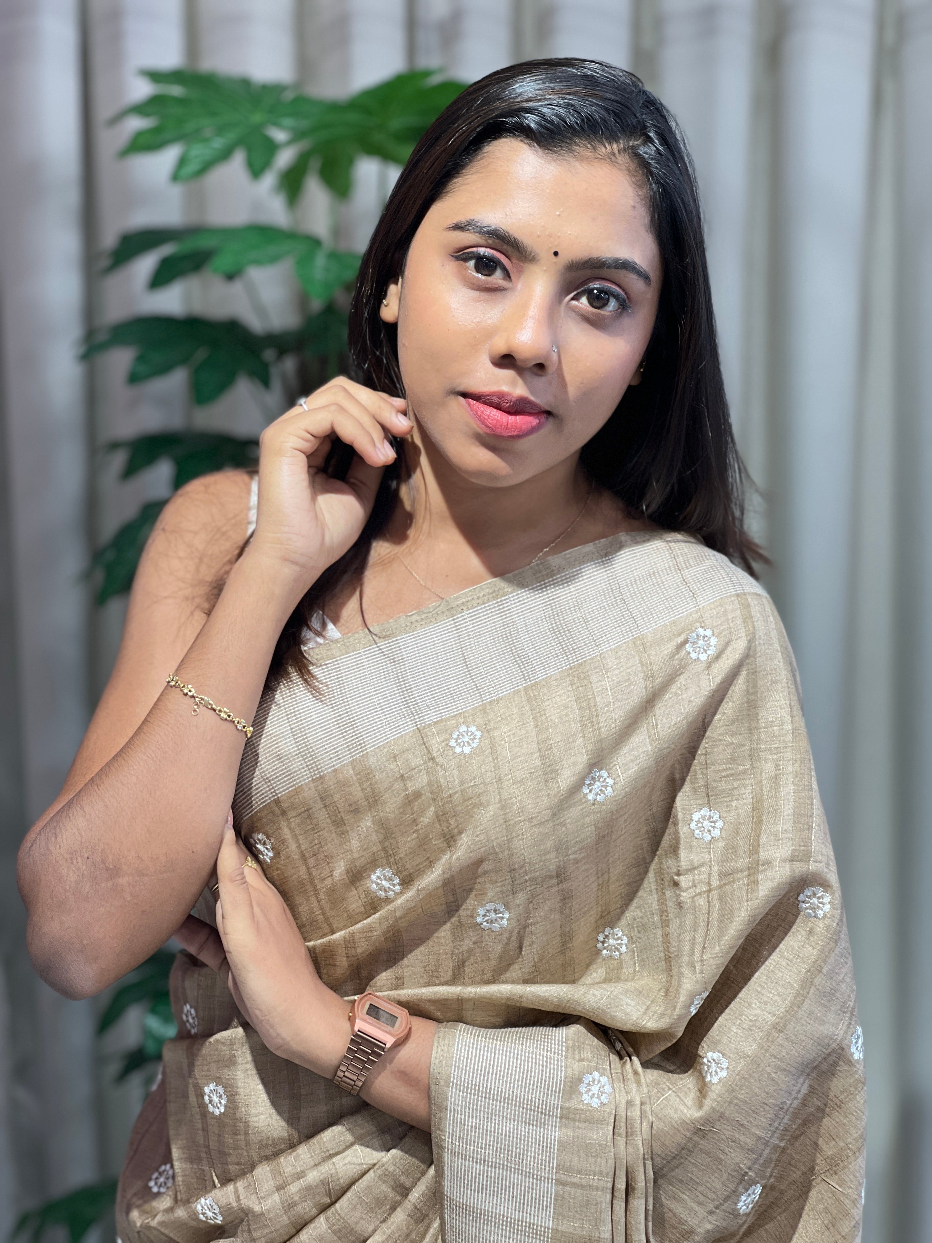 Floral Embroidery Detailed Semi Tussar Saree | SUN711