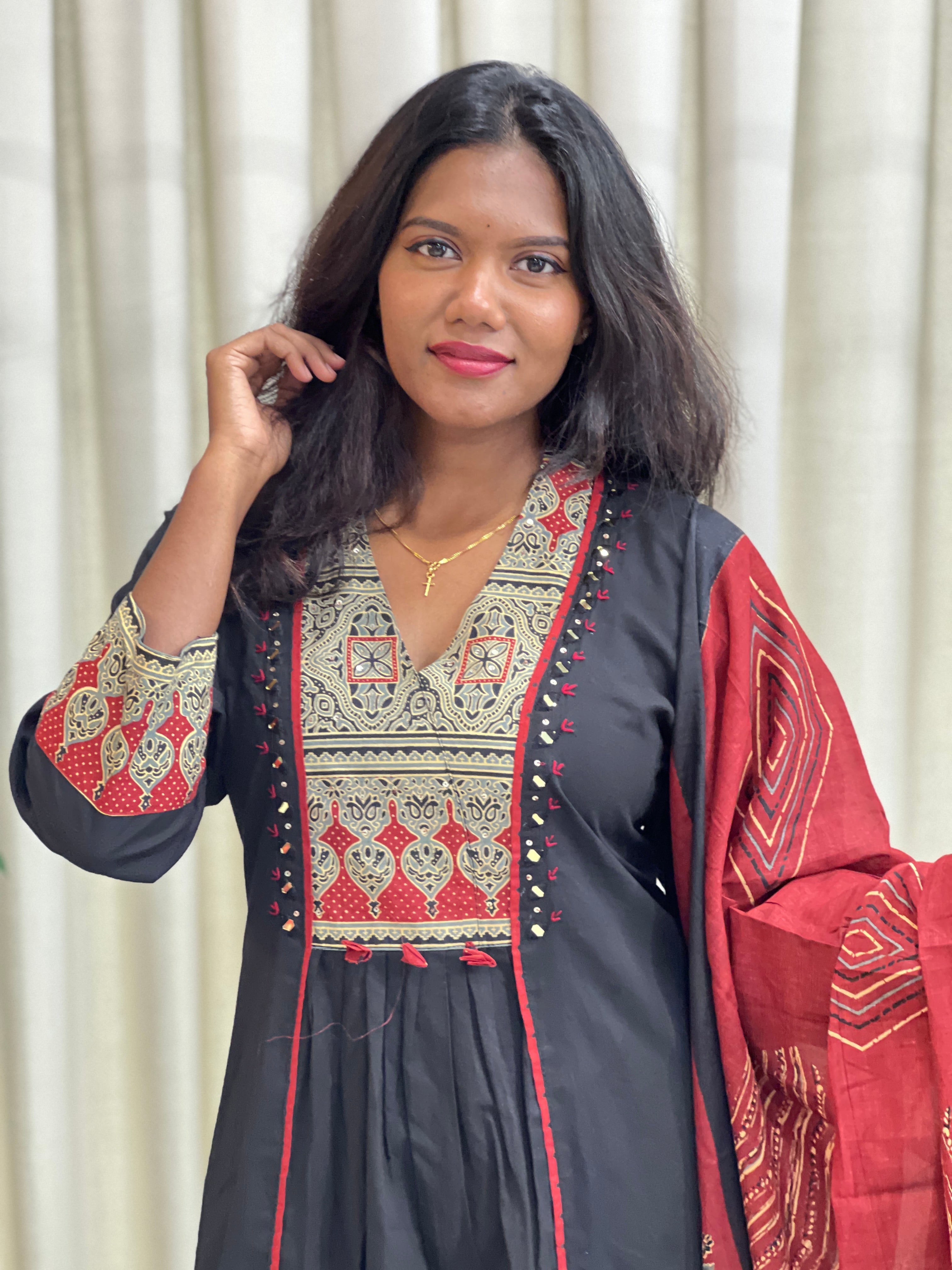Patch Pattern Cotton Kurta Set | UNM129