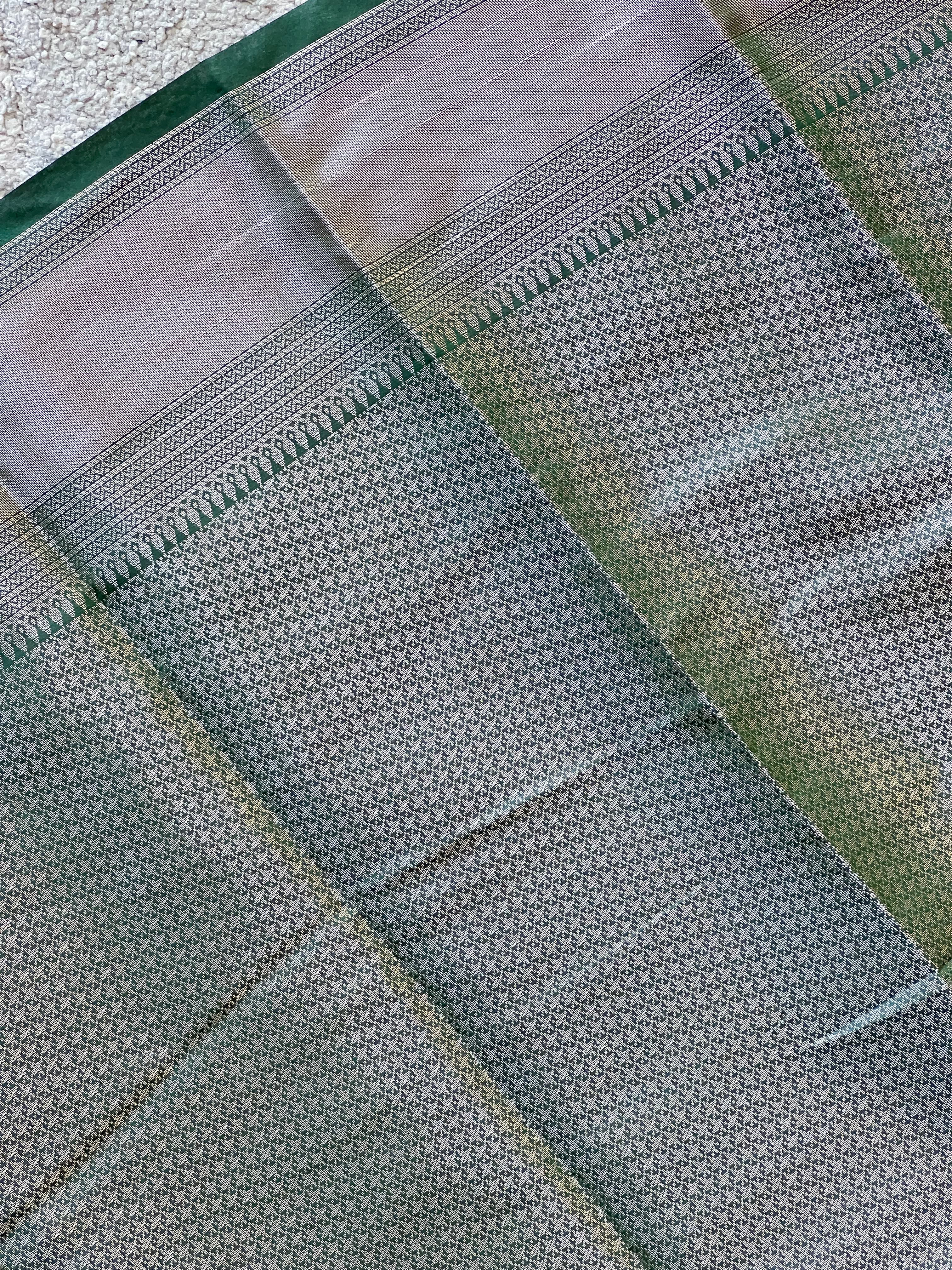 Silver Zari Weaving Semi Silk Saree | KAC182