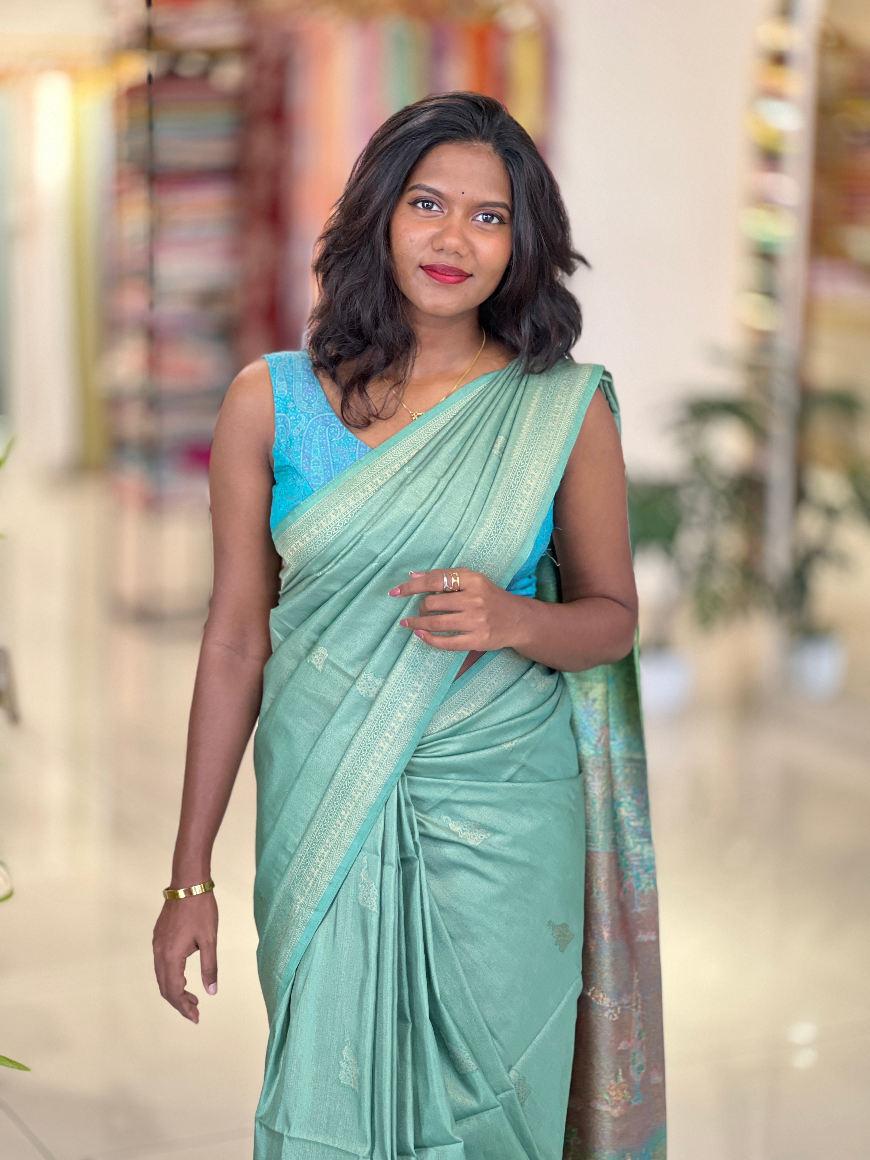 Thread Woven Semi Banarasi Kathan Saree | SSN254