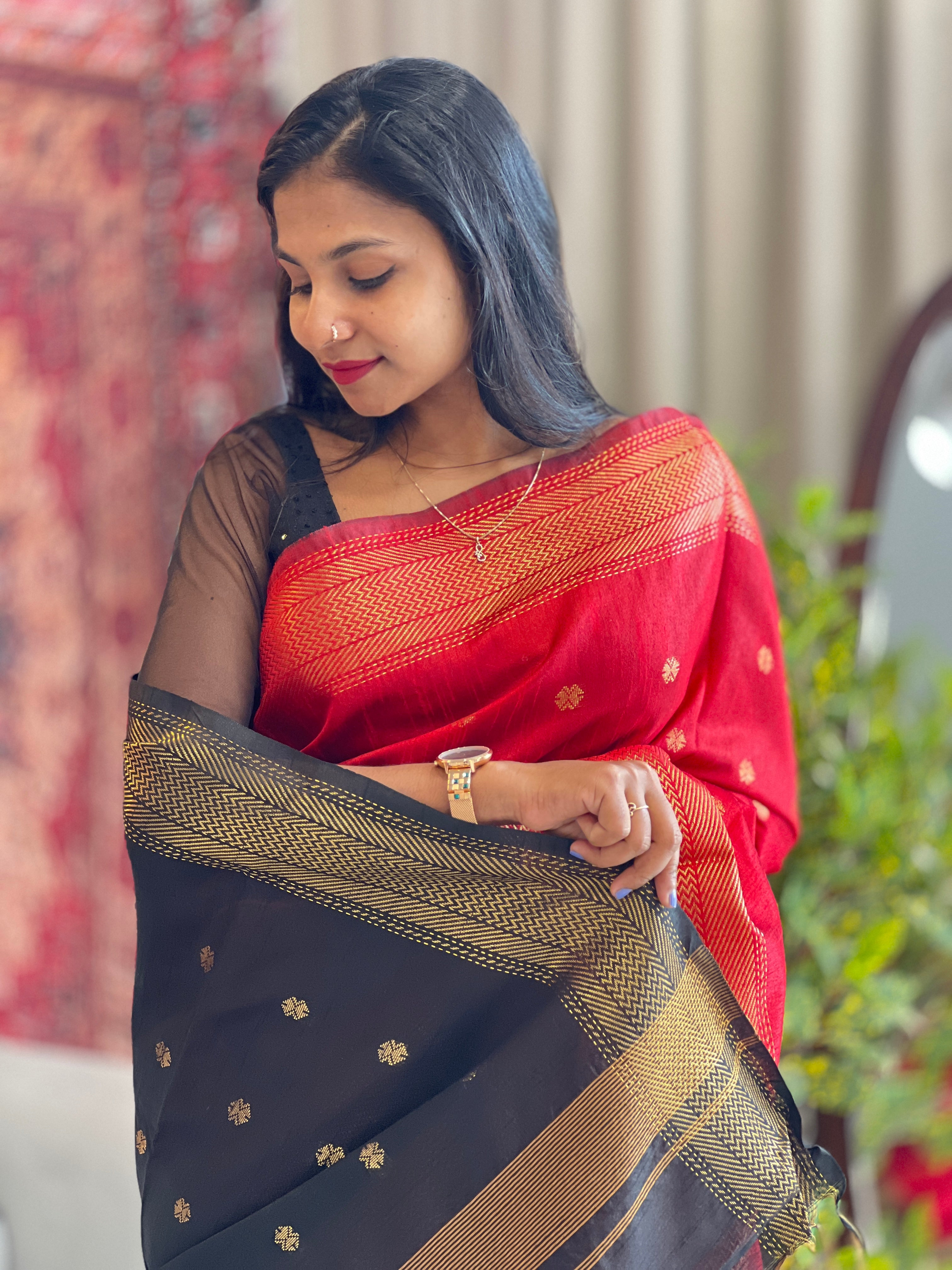 Zari Weaved Raw Silk Finish Saree | NHH333