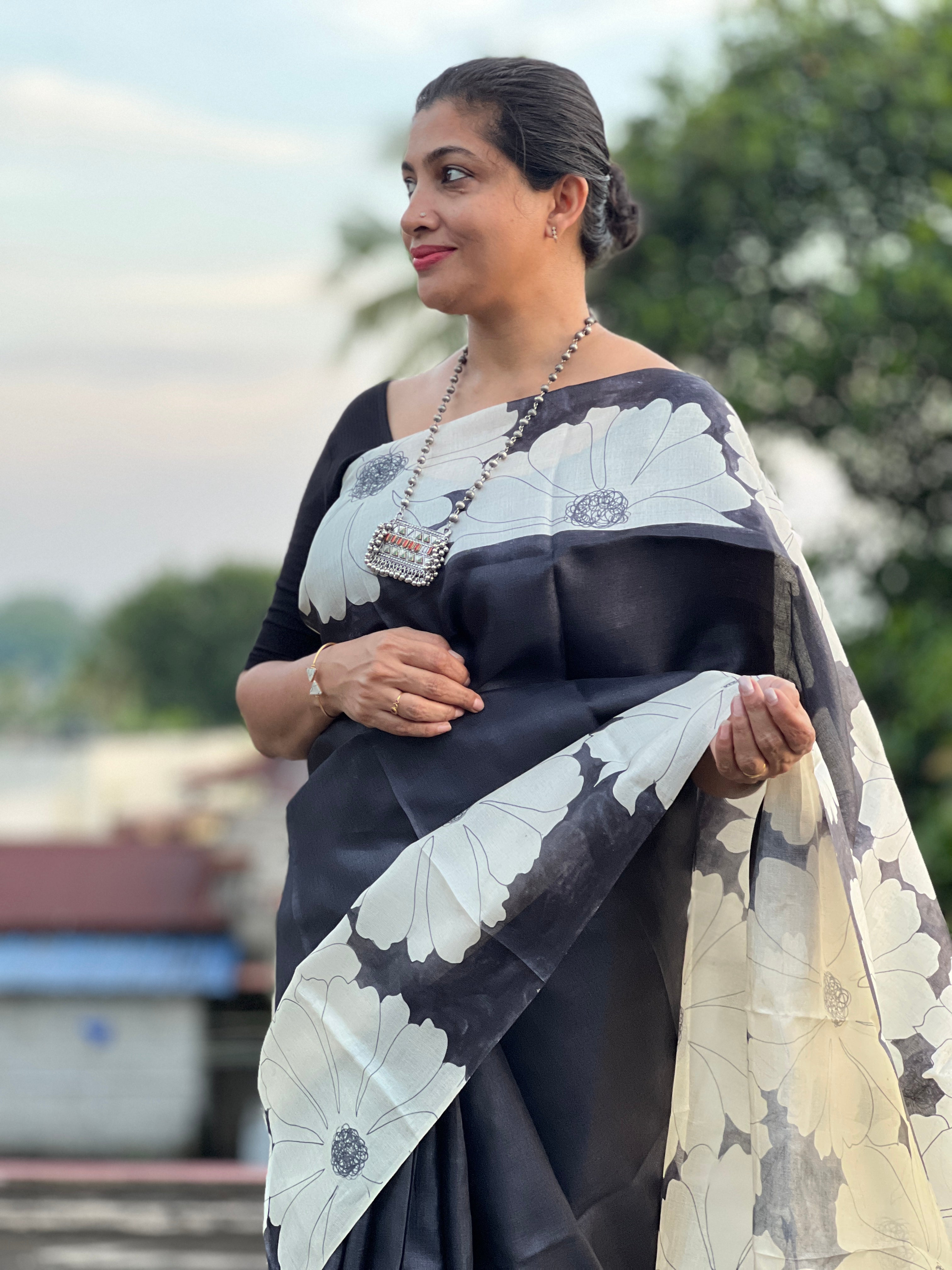 Floral Pattern Pure Tussar Saree | SBS1343