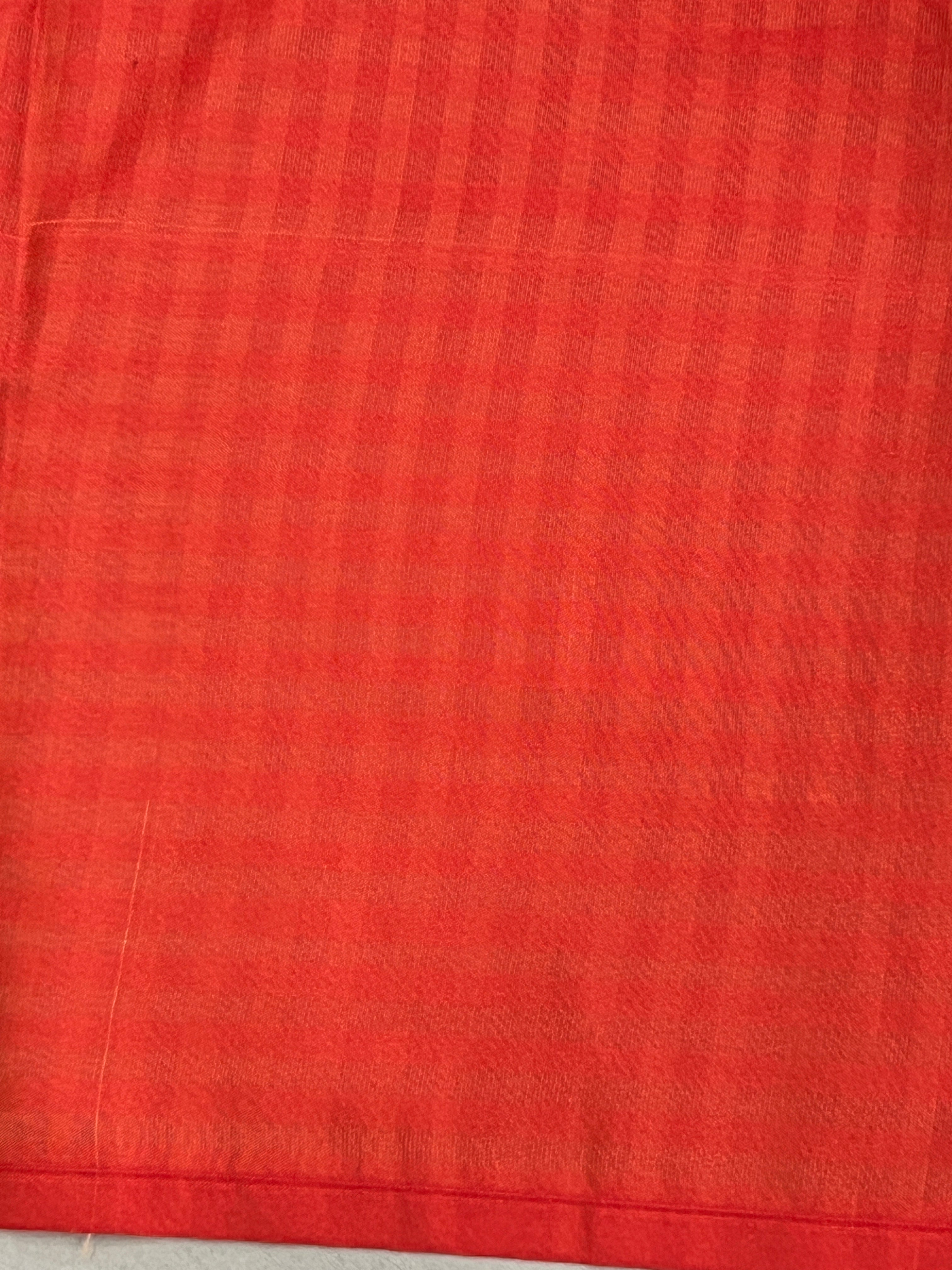 Check Woven Pattern Semi Soft Silk Saree  | SEN150