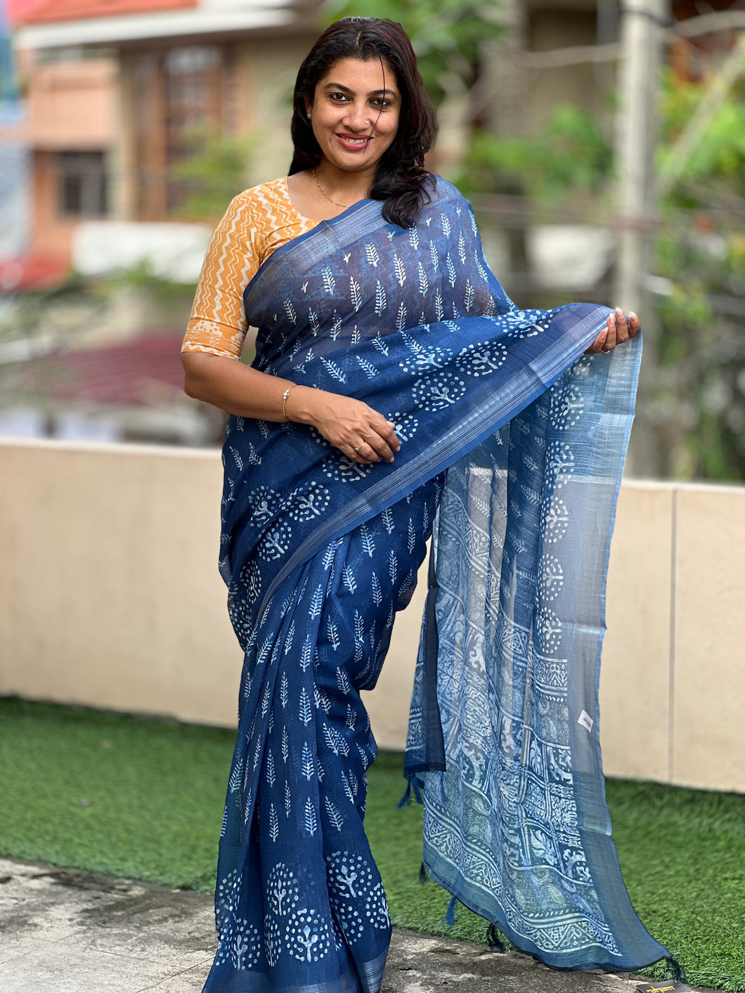 Indigo Printed Bhagalpuri Linen Saree | BLD277