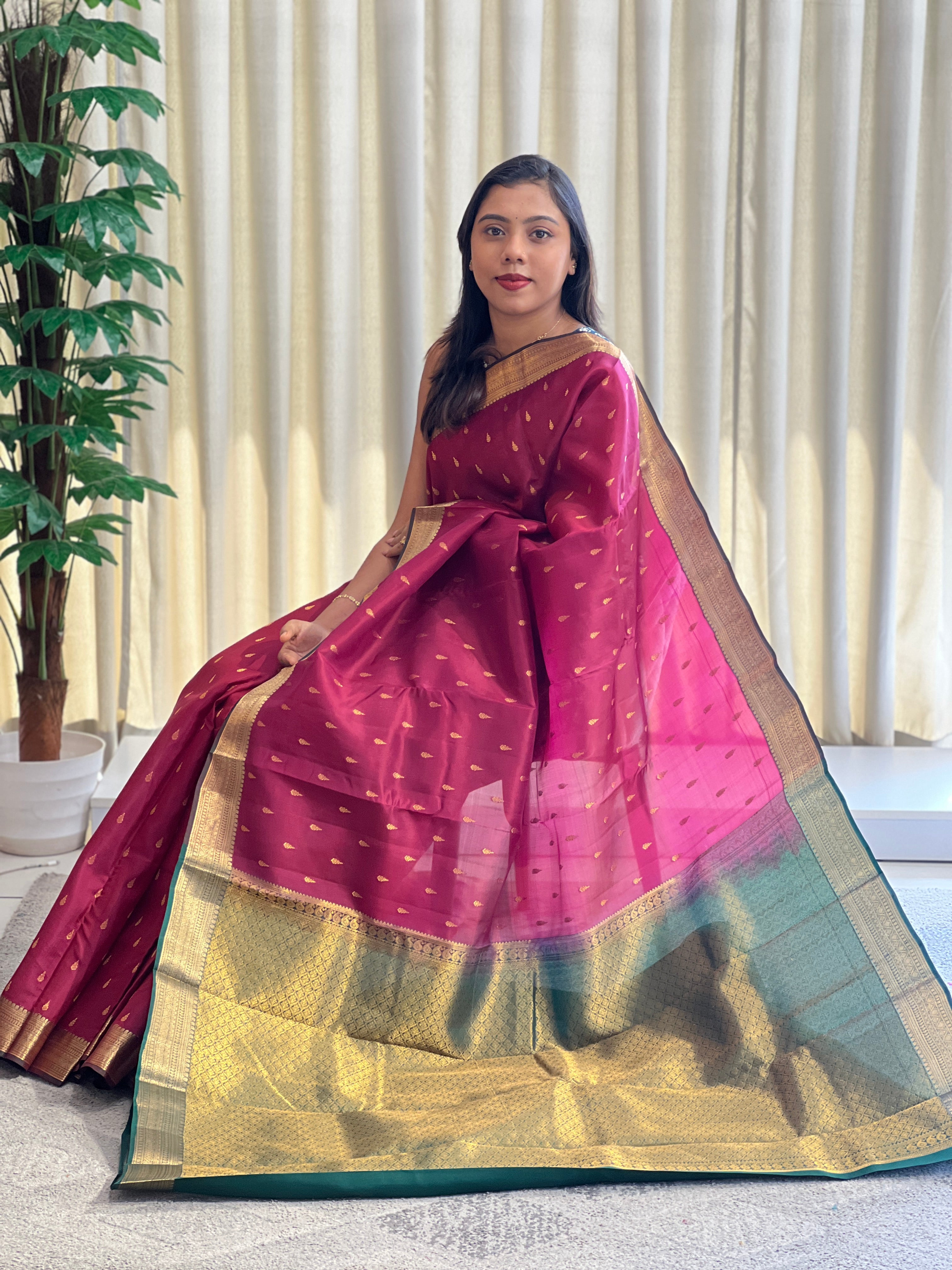 Traditional Golden Zari Woven Soft Silk Saree | RAT109