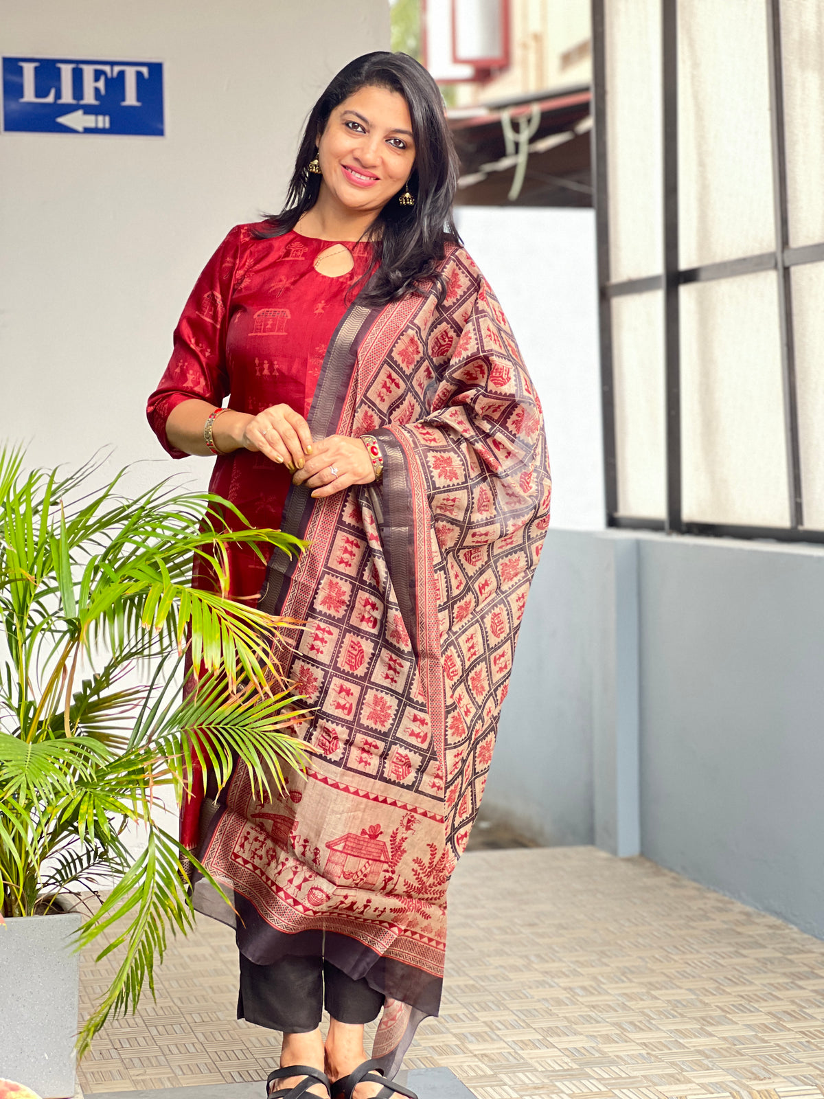 Warli Printed Pattern Semi Tussar Salwar Set | SSN535