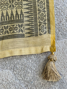 Thread Weaving Pattern Tissue Saree | HT130