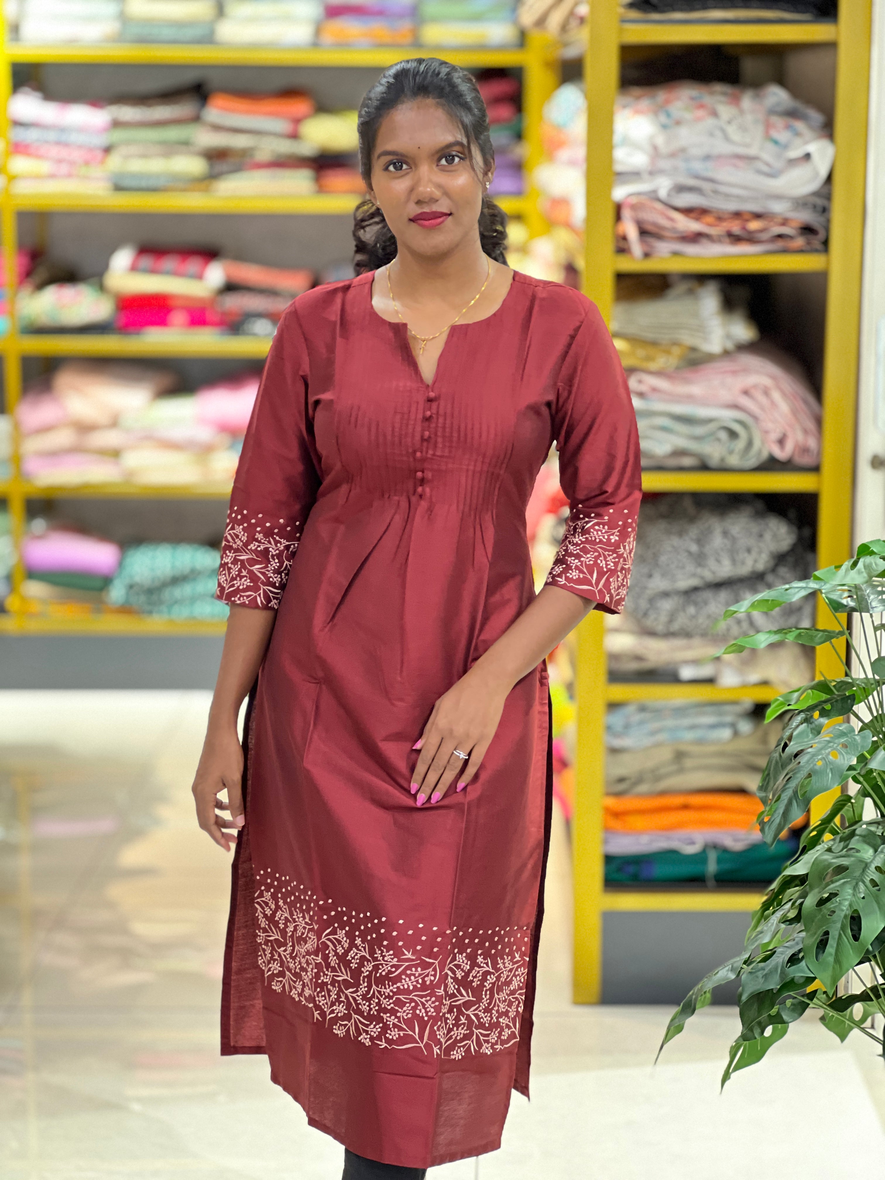 Thread Embroidery Detailed South Slub Kurta | VS142