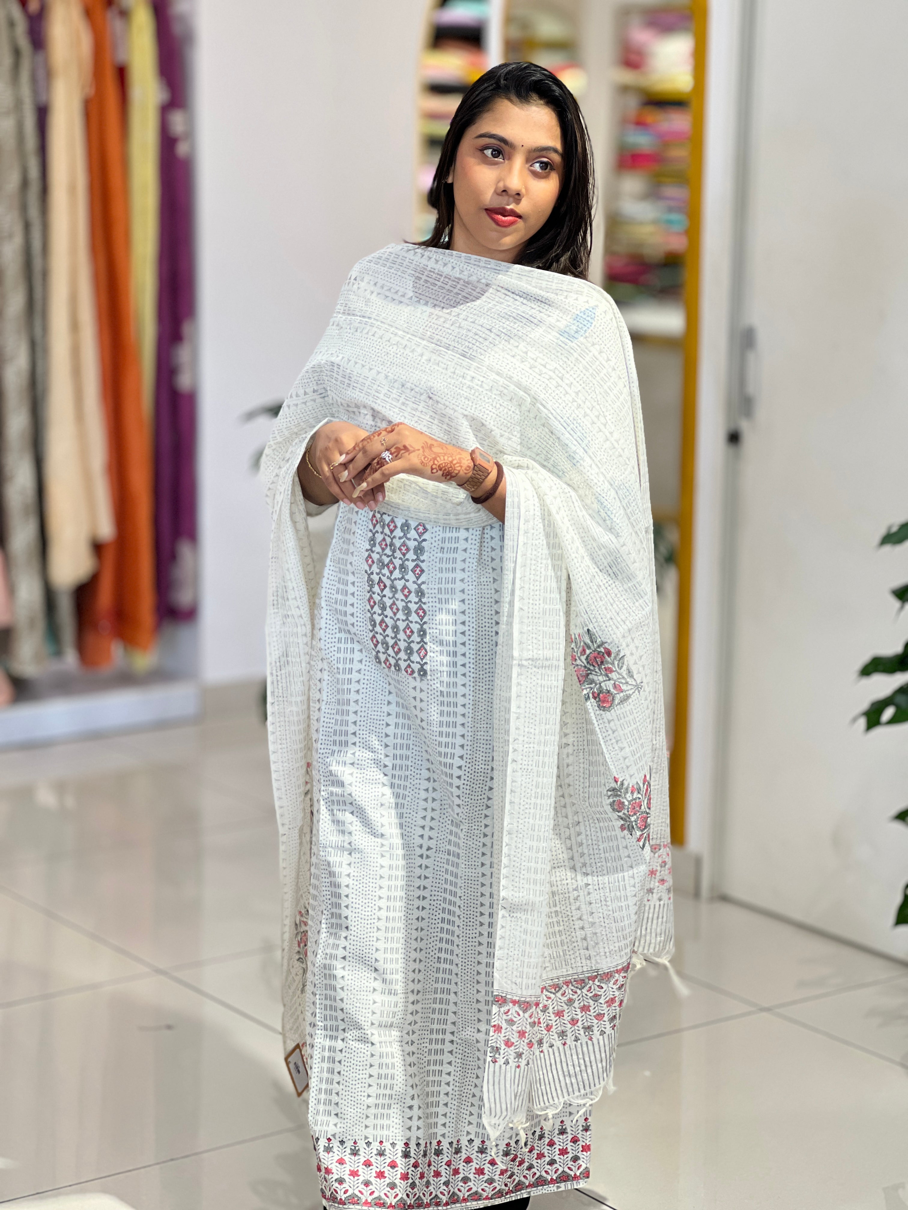 Geometric Printed Scattered Linen Cotton Salwar Set |SSC124
