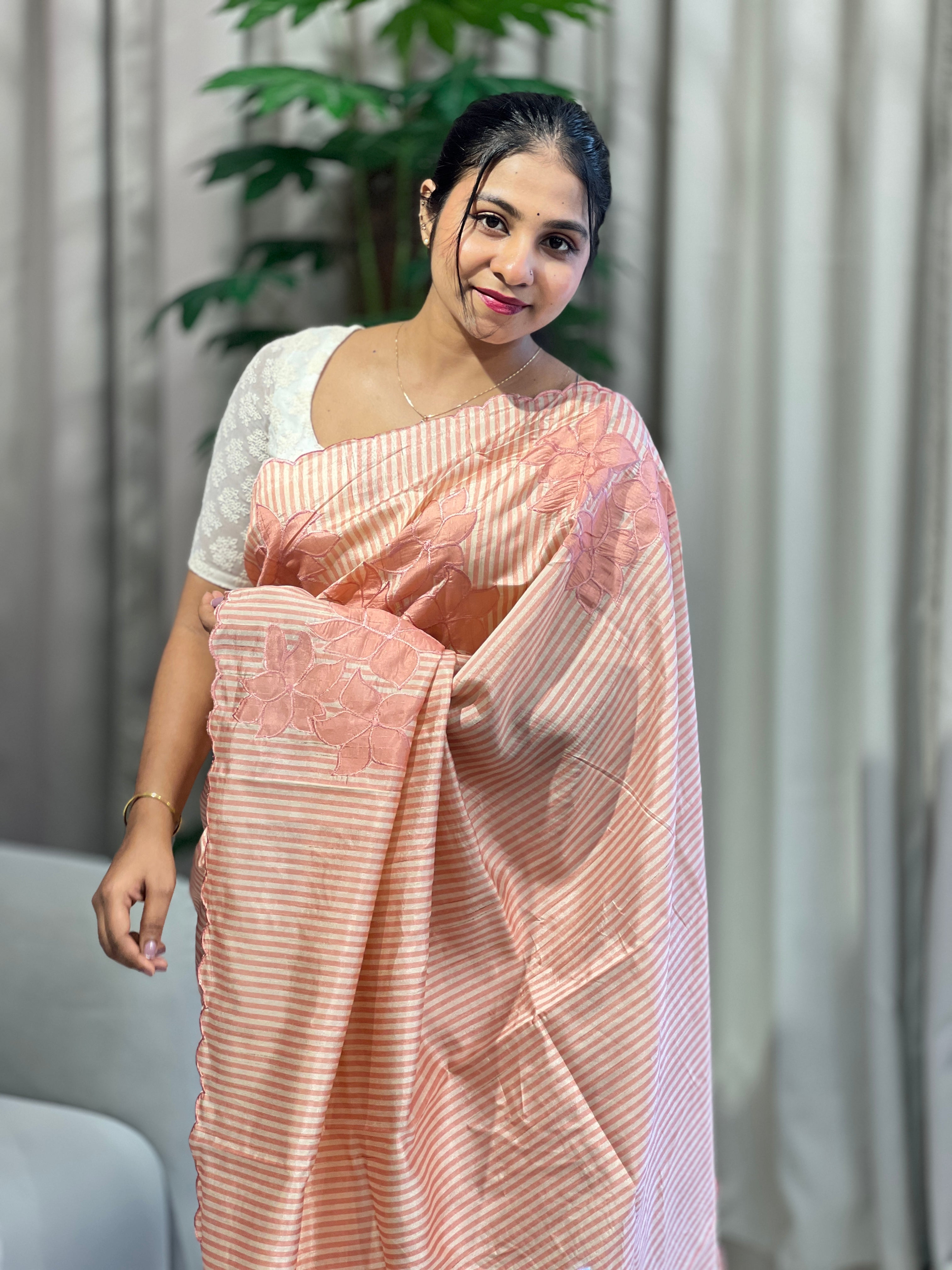 Floral Applique Placement Detailed Semi Tussar Saree | HT270