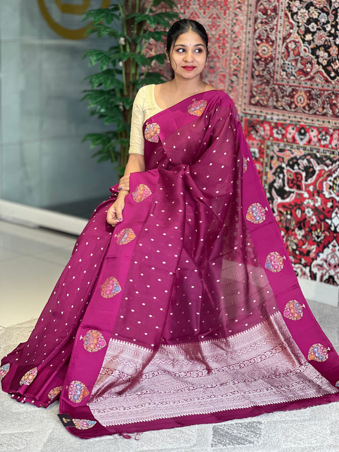Zari Butta Weaving Banarasi Silk Saree | YNG579