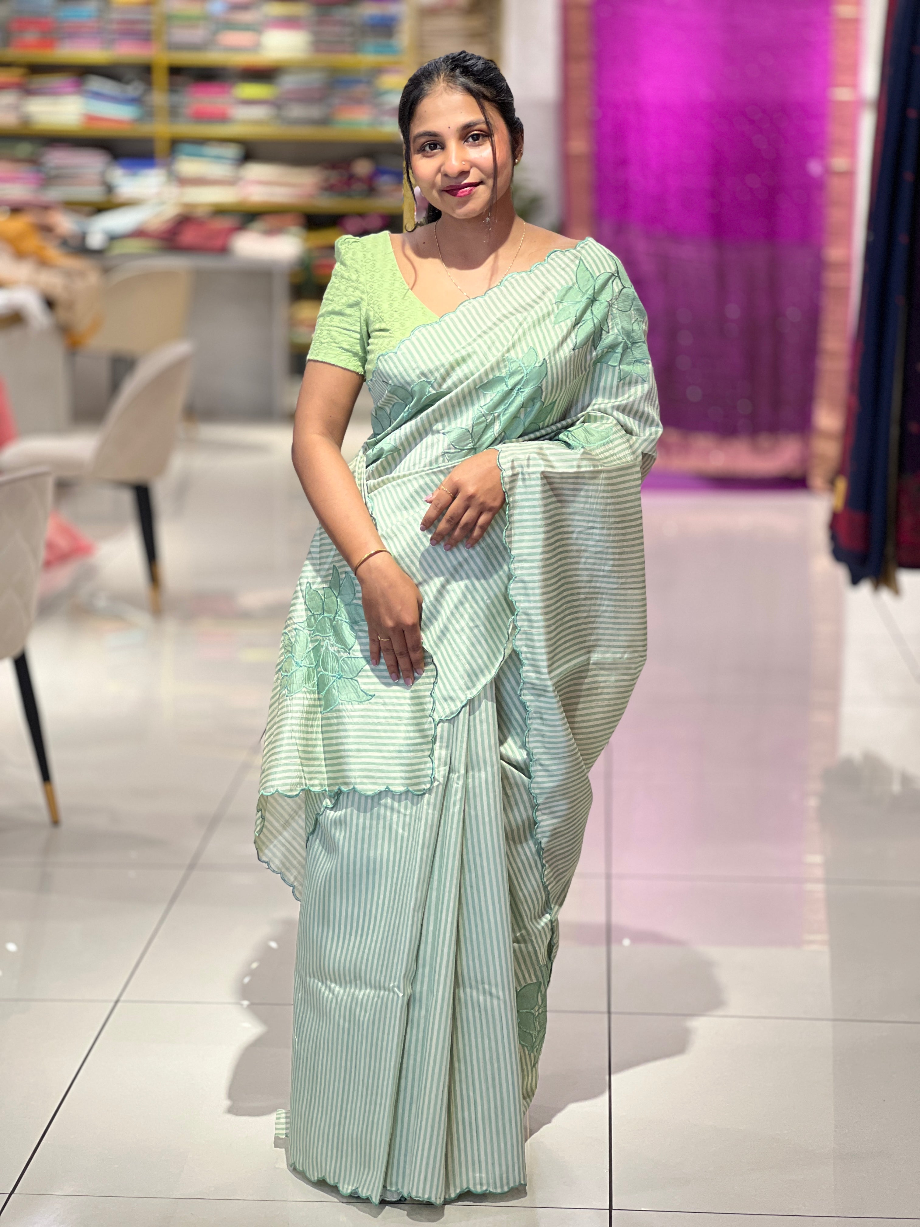 Floral Applique Placement Detailed Semi Tussar Saree | HT273