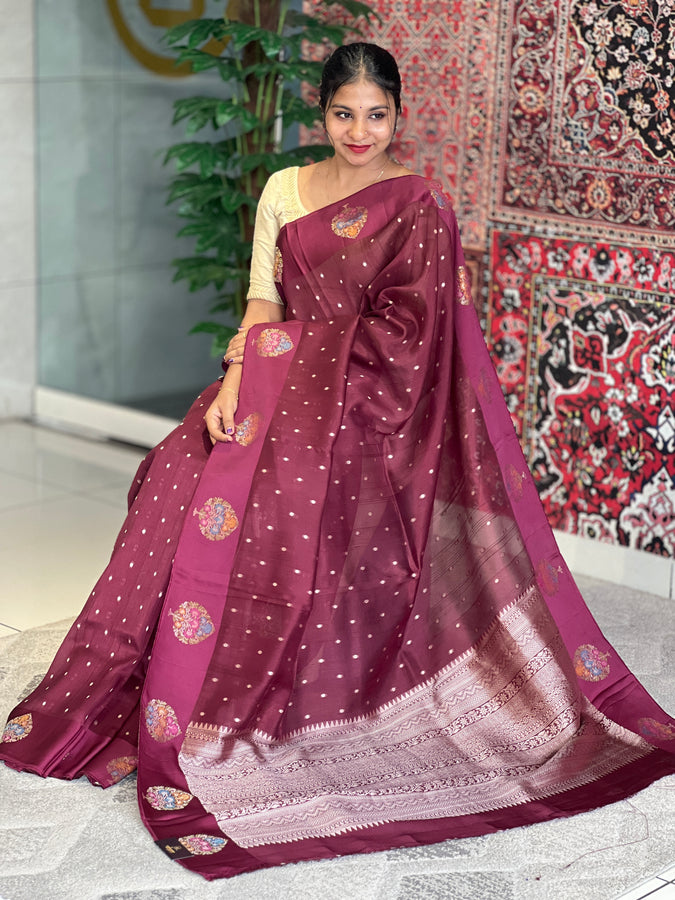 Zari Butta Weaving Banarasi Silk Saree | YNG581
