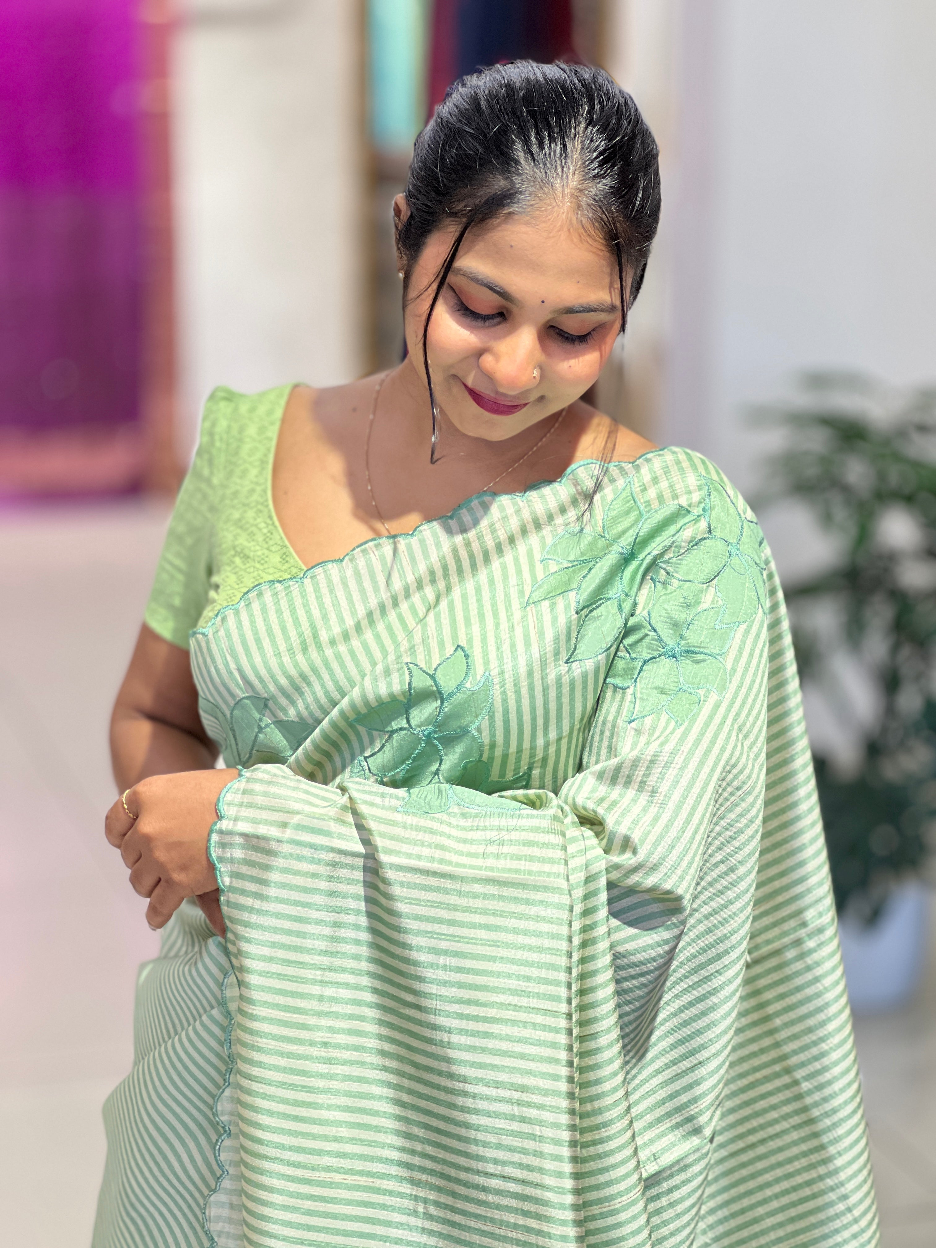 Floral Applique Placement Detailed Semi Tussar Saree | HT273