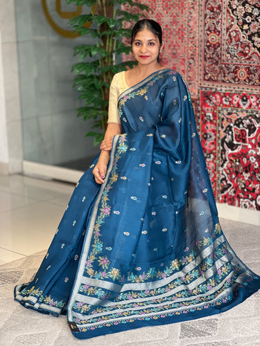 Thread and Zari Weaving Banarasi Silk Saree | YNG576