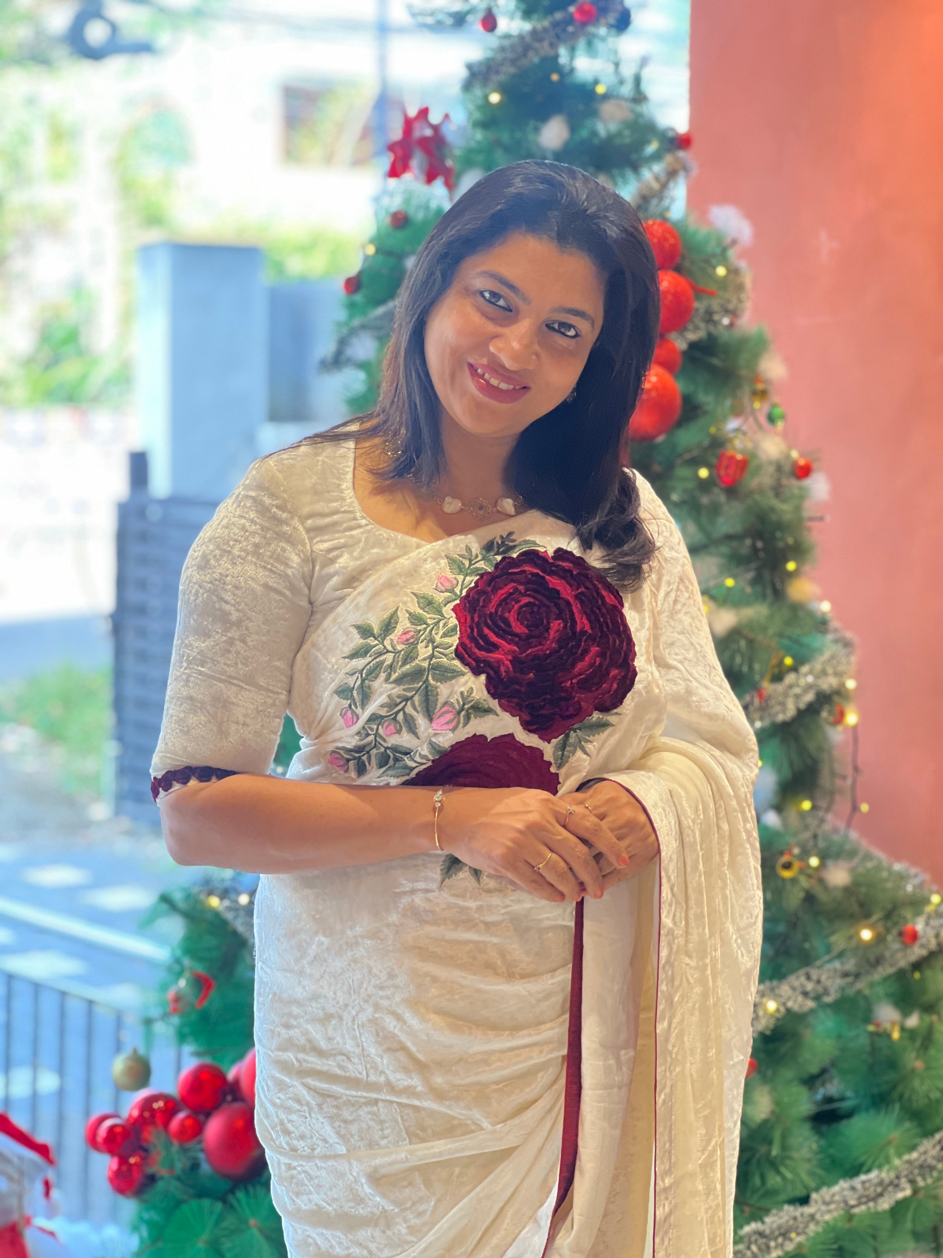 Floral Applique Detailed Velvet Saree | DN795