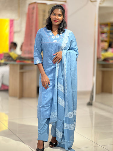 Thread Weaving Cotton Kurta Set | DE177