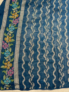 Thread and Zari Weaving Banarasi Silk Saree | YNG576