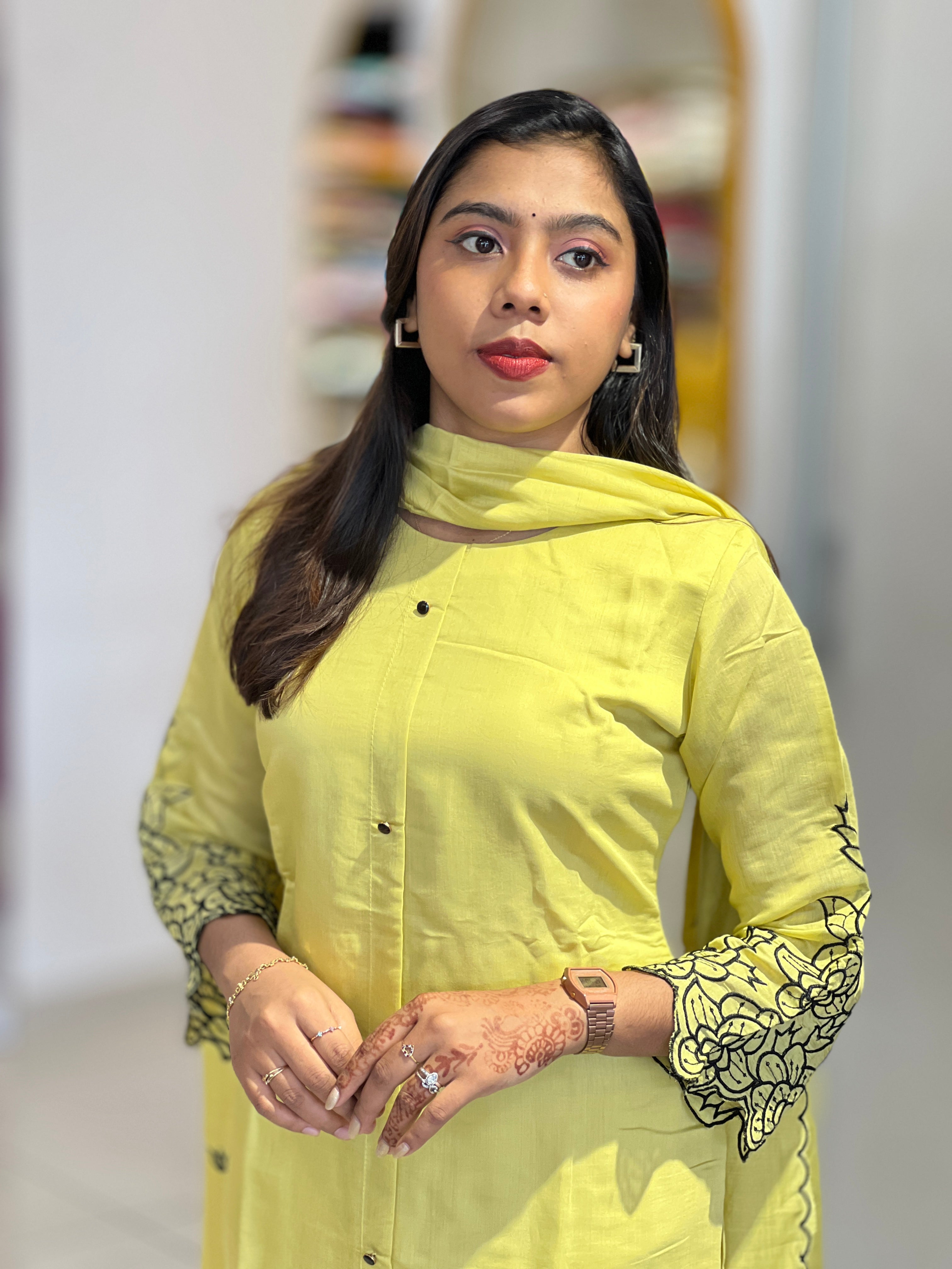 Machine Embroidery Detailed Mul Chanderi  Kurta Set | NAI221