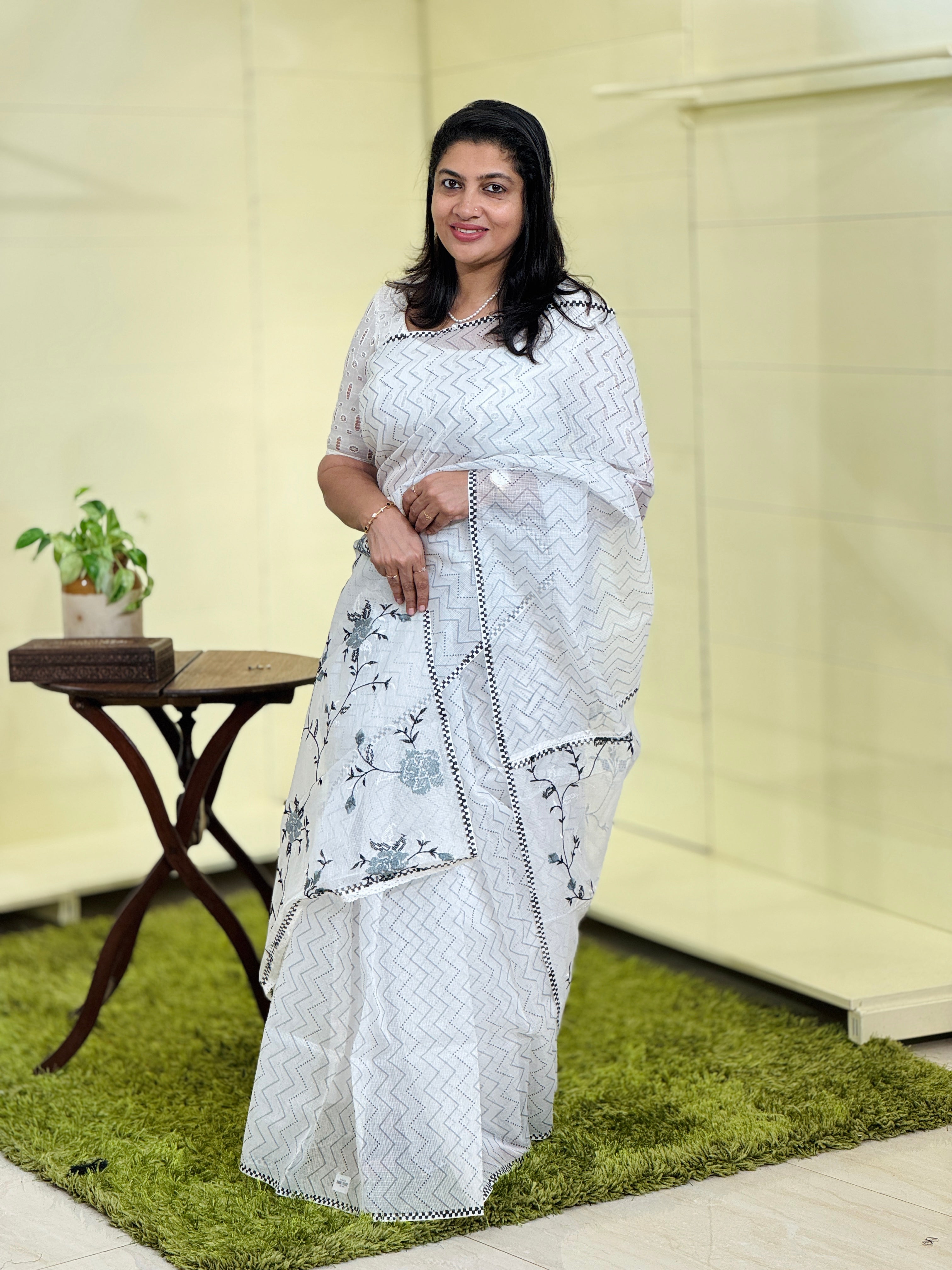 Zigzag & Floral Jaal Detailed Muga Check Organza Saree | JSC146