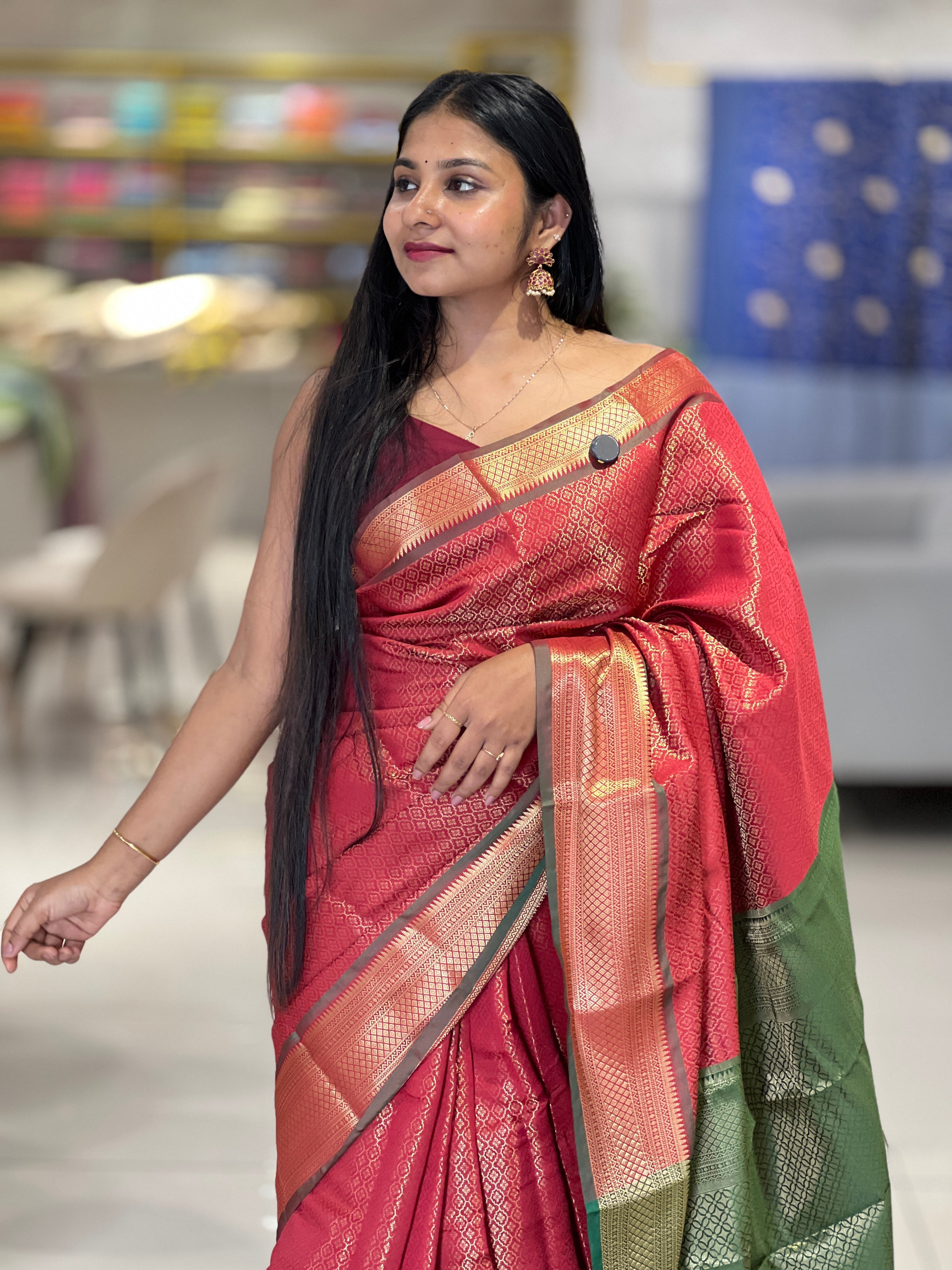 Zari Weaving Floral Patterned Semi Silk Saree | KAC194