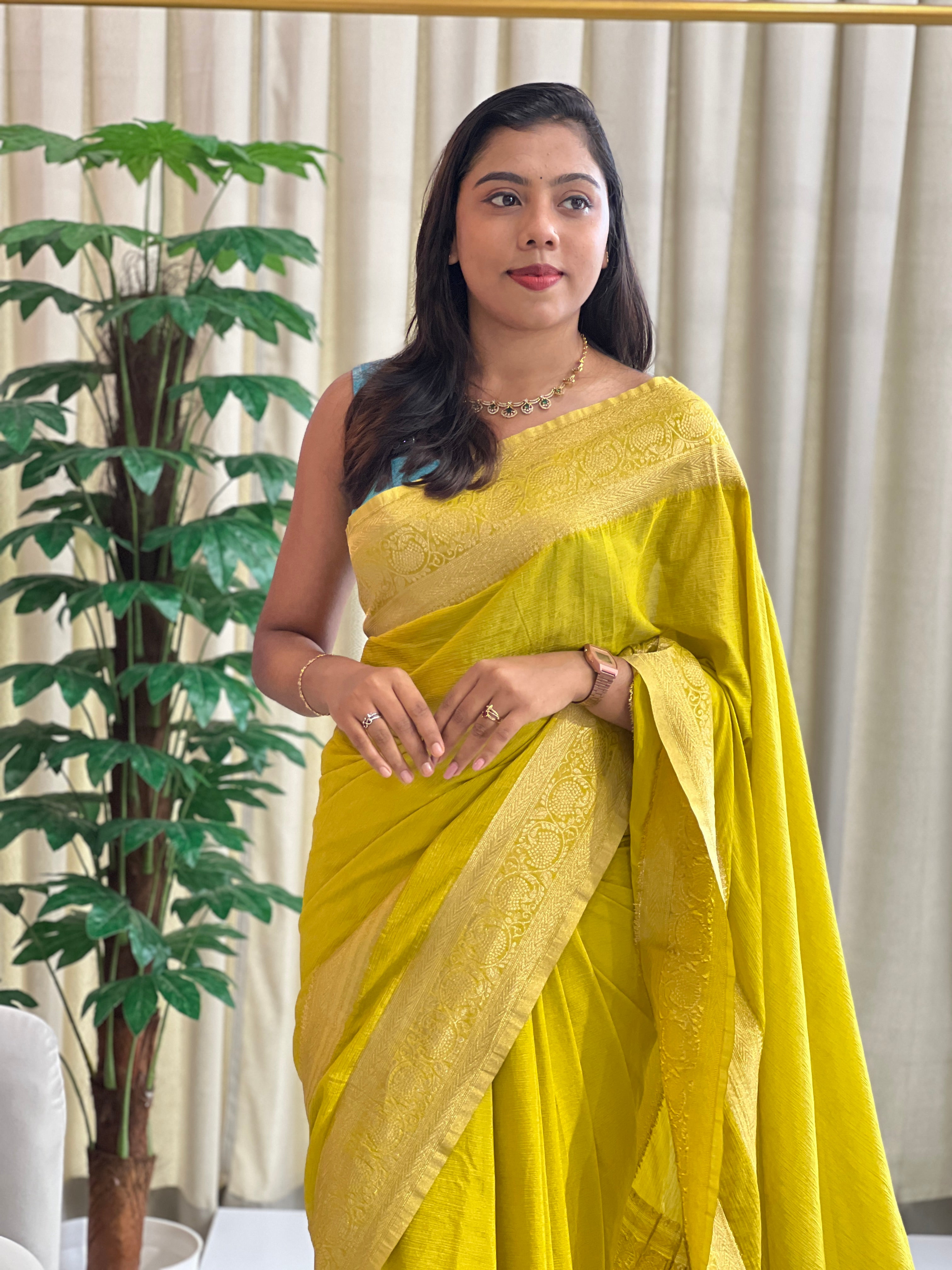 Antique Gold Zari Worked Crushed Chinon Sarees | RS115