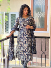 Floral Print Design Muslin Finish Kurta Set | FW206