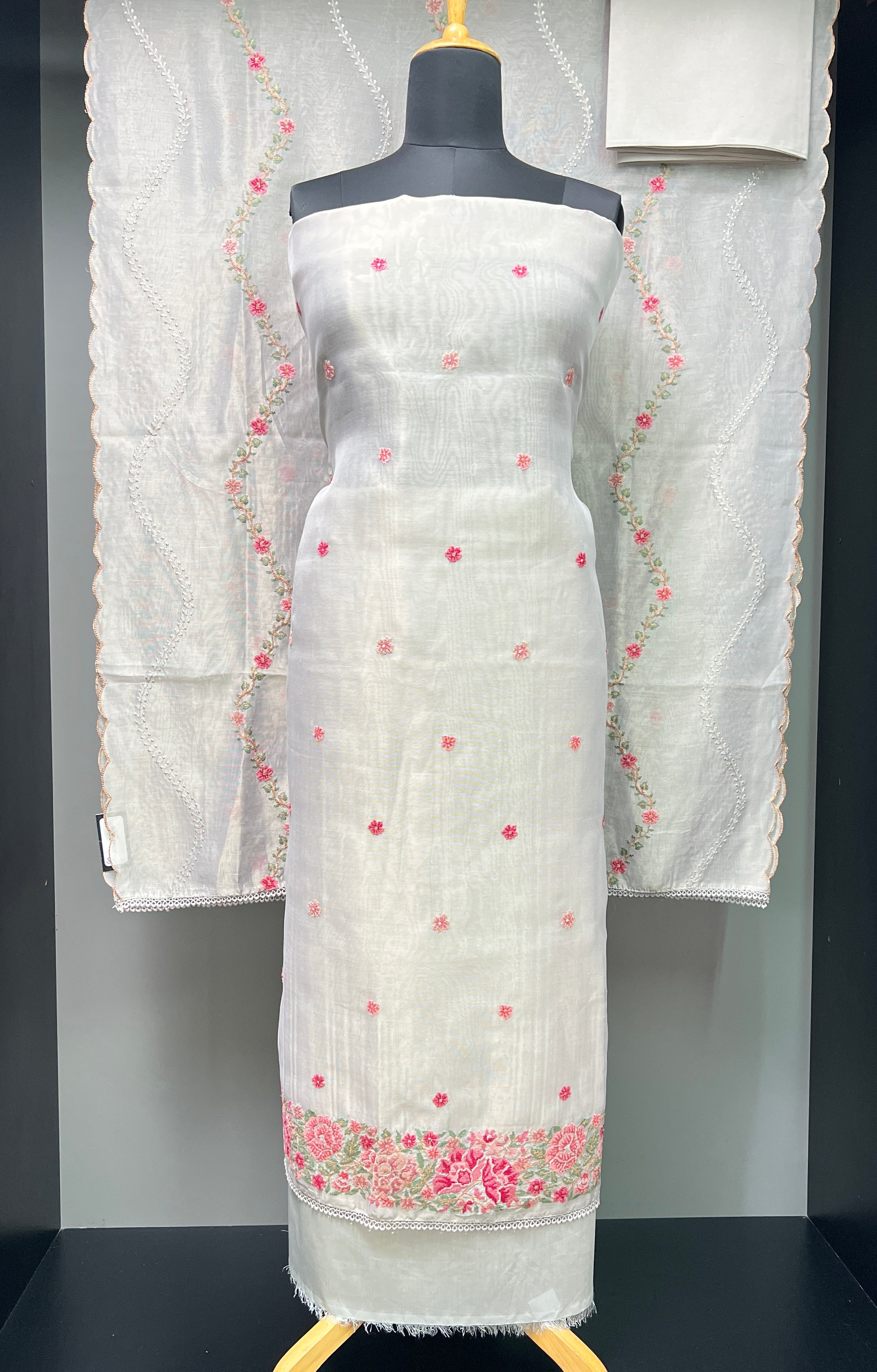 Cross Stitch Embroidery Patterned Organza Salwar Set | SUN388