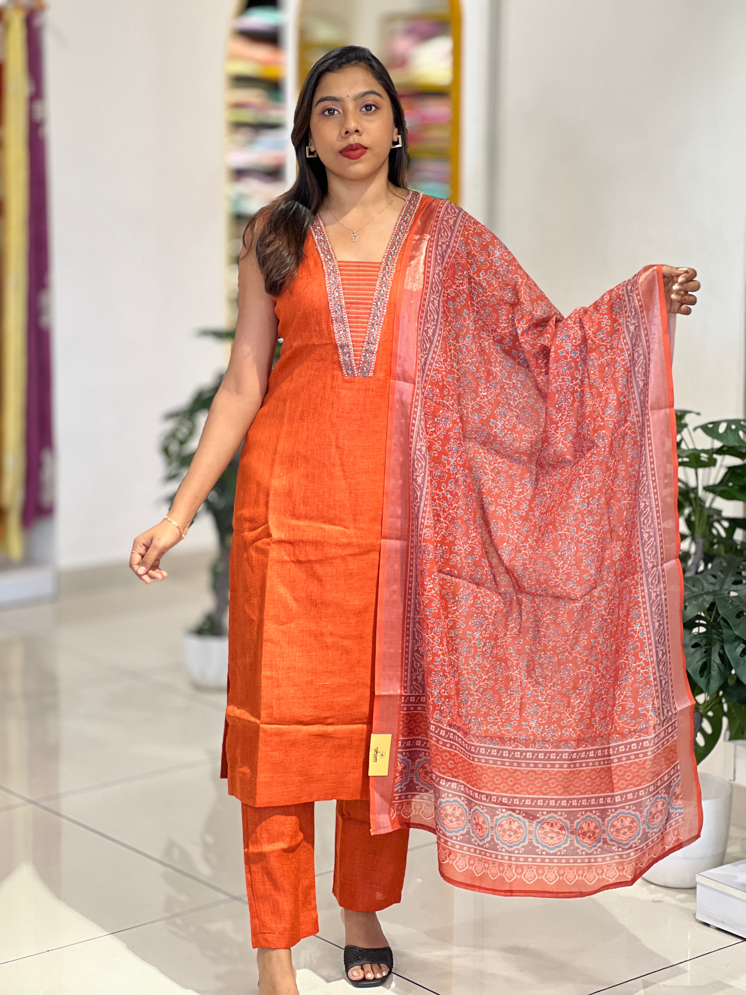 Hand Work Detailed Linen Cotton Kurta Set|NAI216