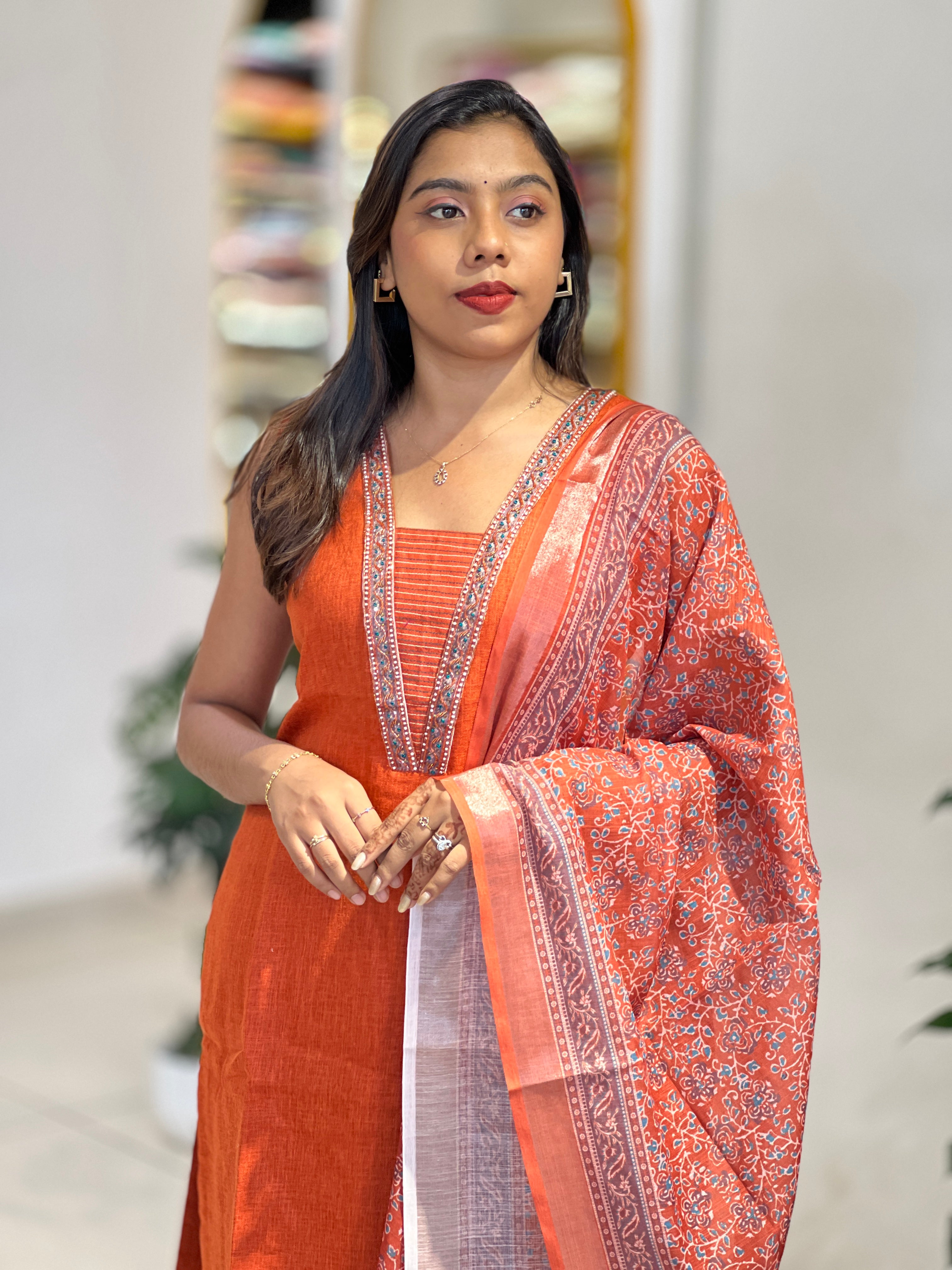 Hand Work Detailed Linen Cotton Kurta Set|NAI216