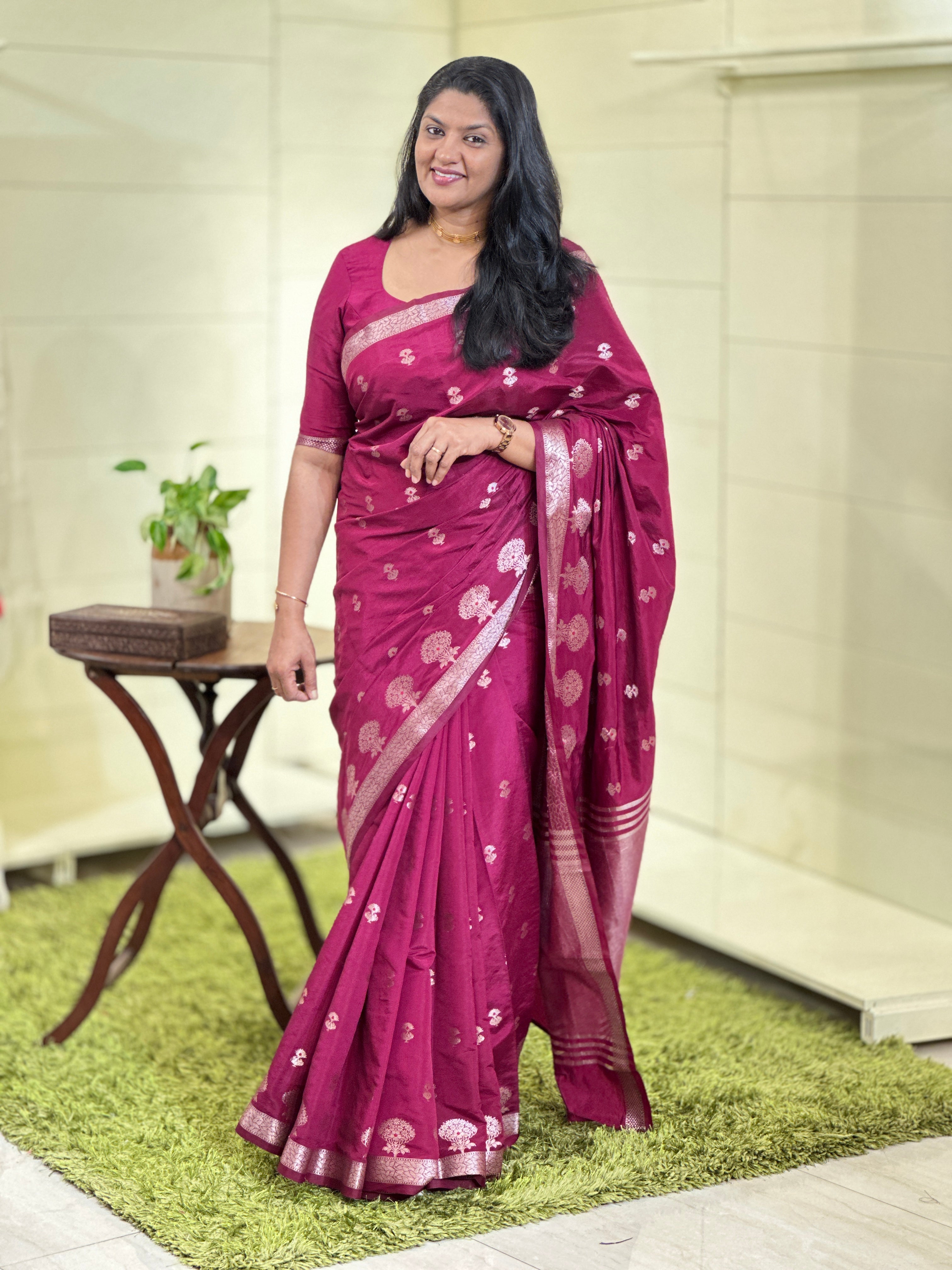 Zari Butta Woven Silk Banarasi Saree | NN409