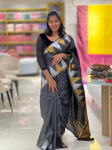 Temple Weaving Pattern Semi Silk Saree |  HT106