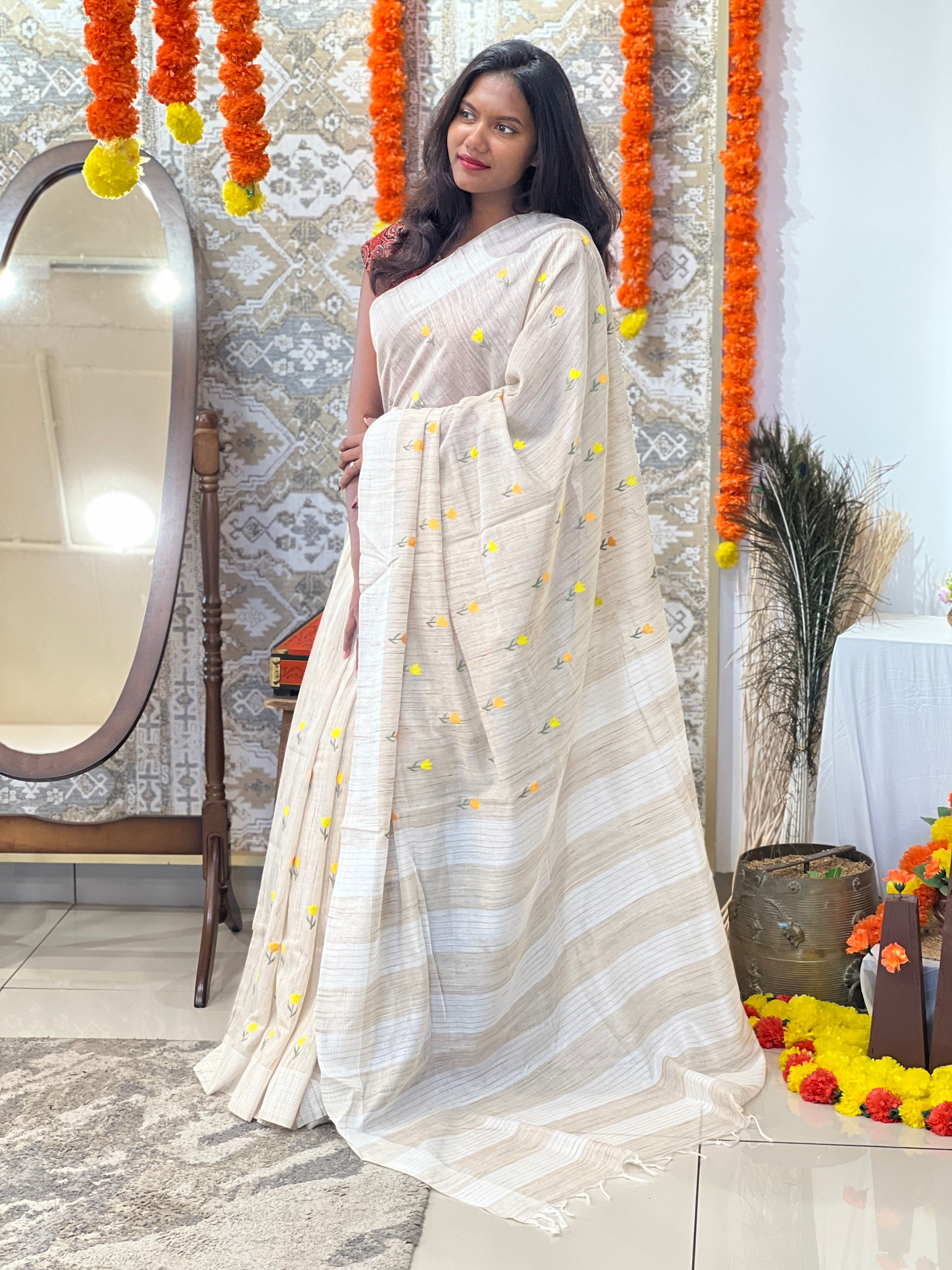 Floral Embroidery Pattern Bhagalpuri Linen Saree | NHH620