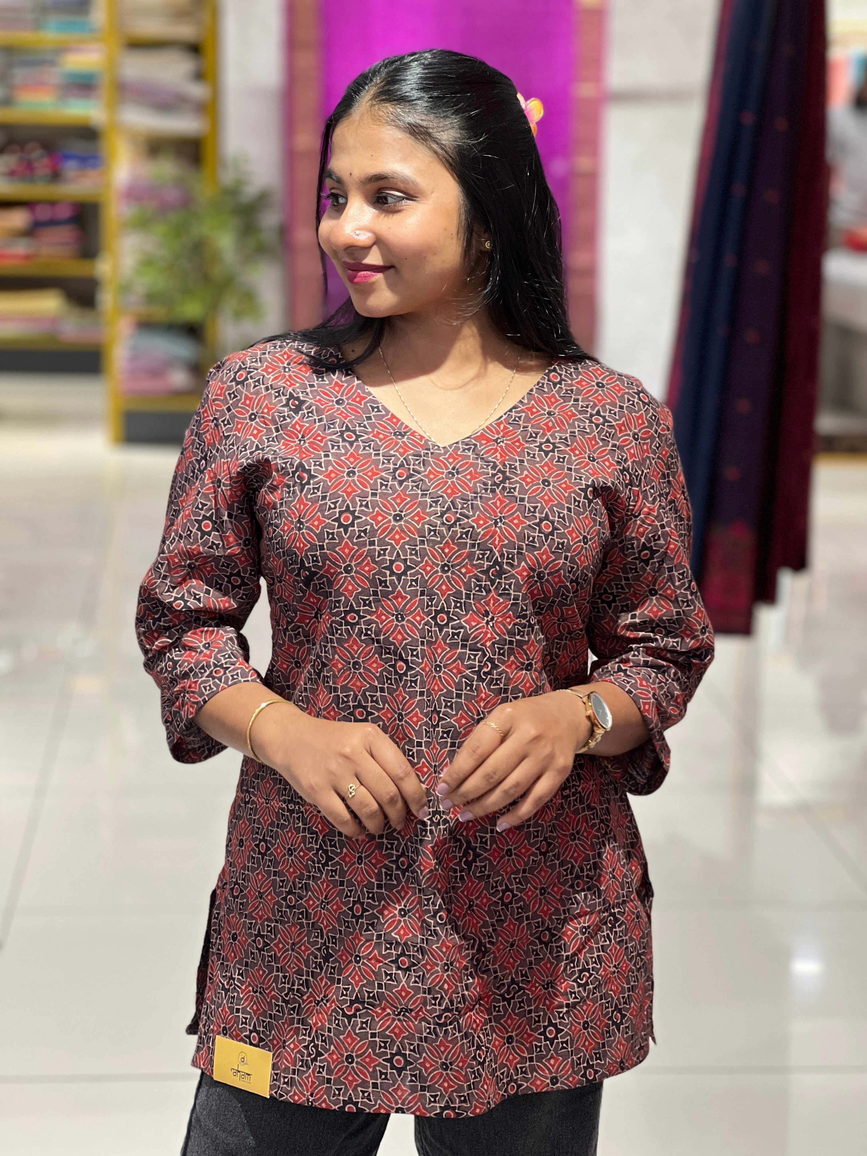 Print Detailed Cotton Short Kurta | DNT931