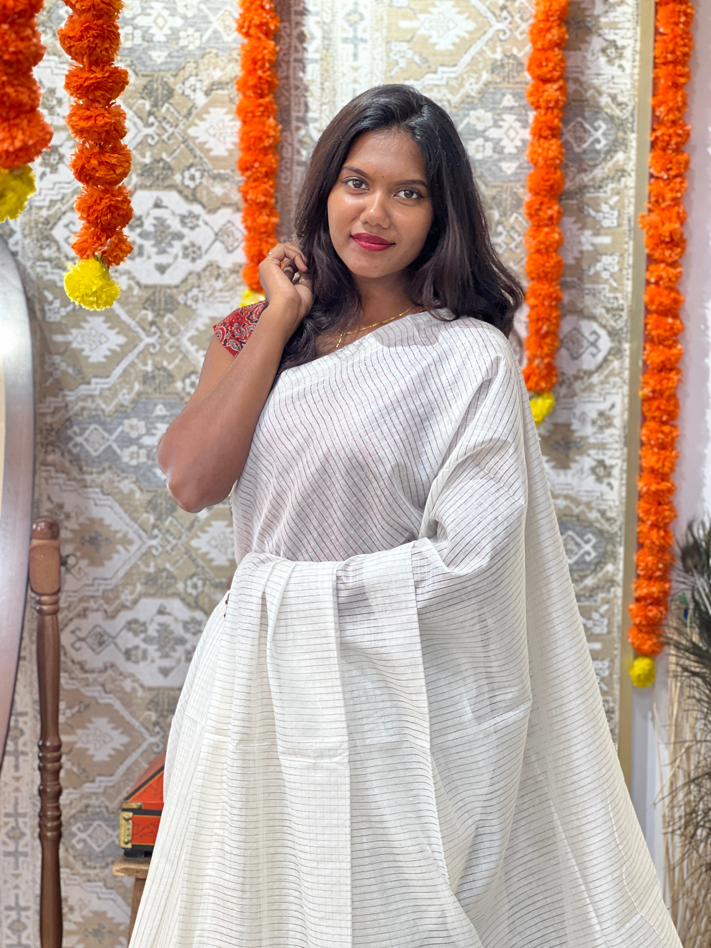 Silver Zari Check Pattern Bhagalpuri Linen Saree | SRE101