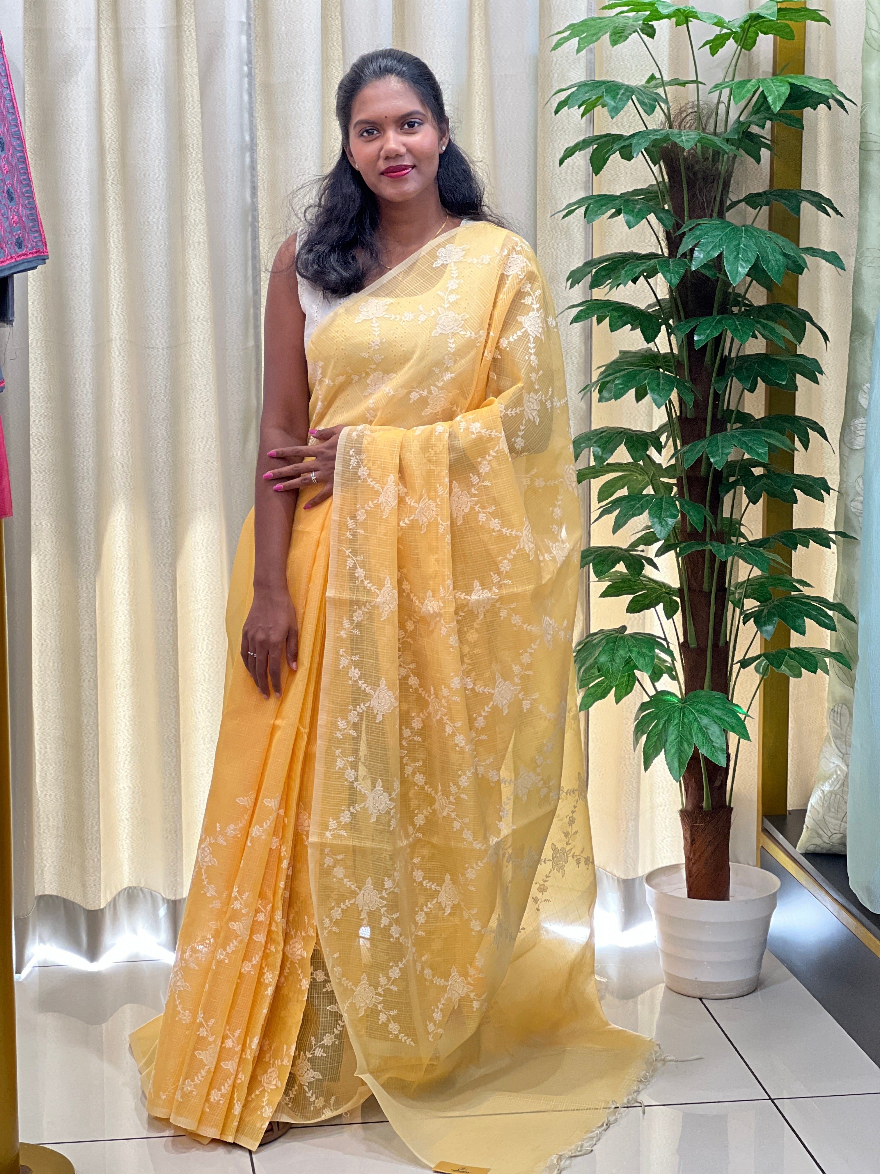 Floral Machine Embroidered Check Organza Saree | PKS106