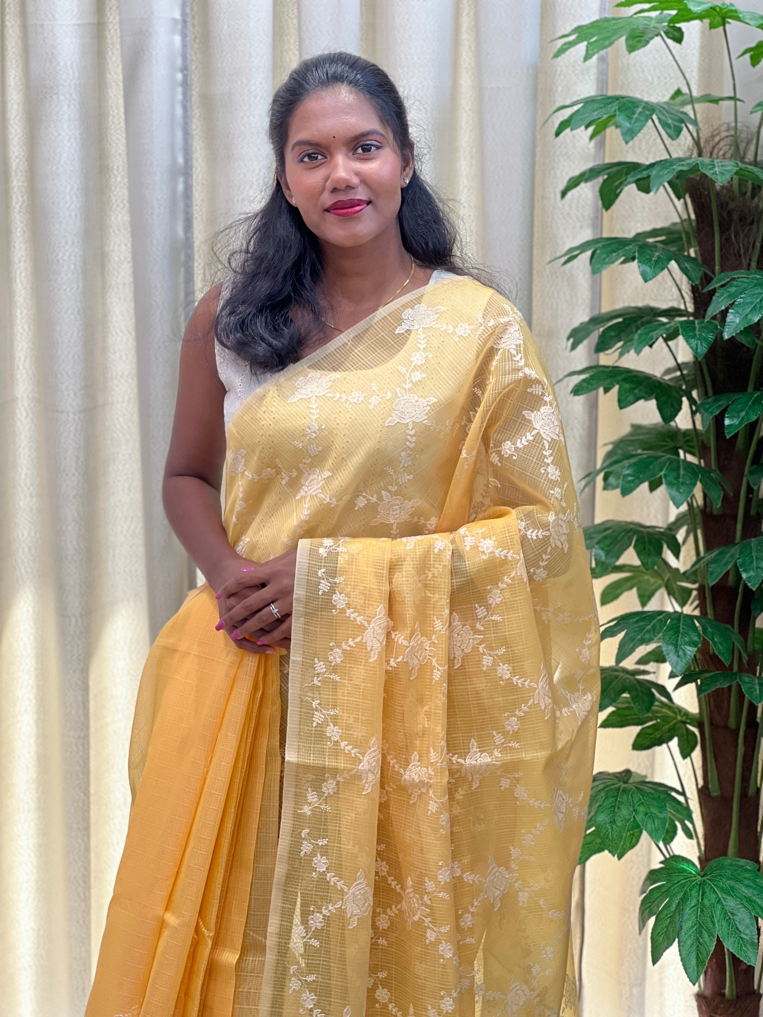 Floral Machine Embroidered Check Organza Saree | PKS106