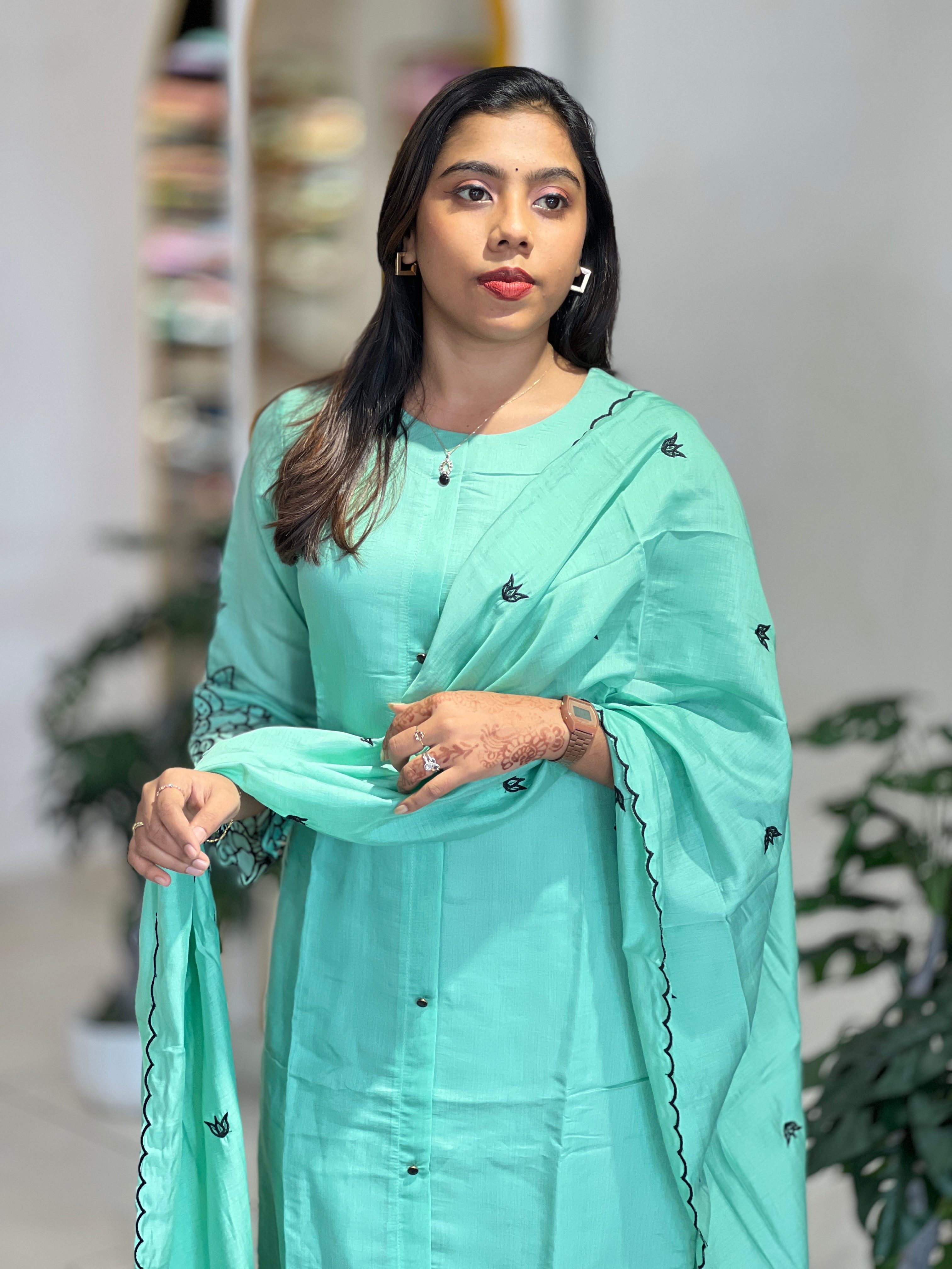 Machine Embroidery Detailed Mul Chanderi  Kurta Set | NAI222