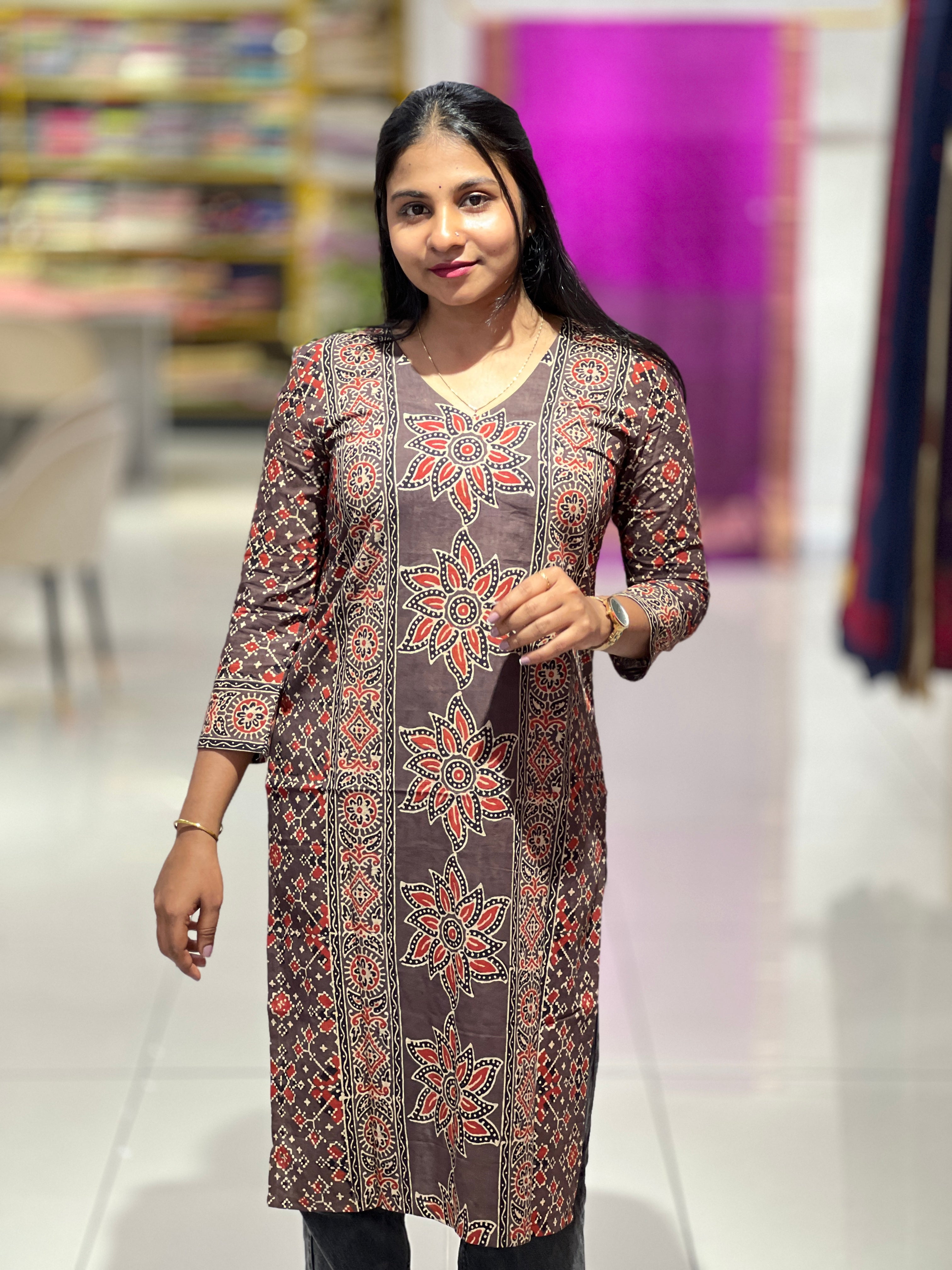 Floral Printed Cotton Kurta |  DNT936