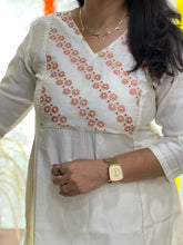 Floral Embroidery Detailed Chanderi Silk Kurta Material | DN765