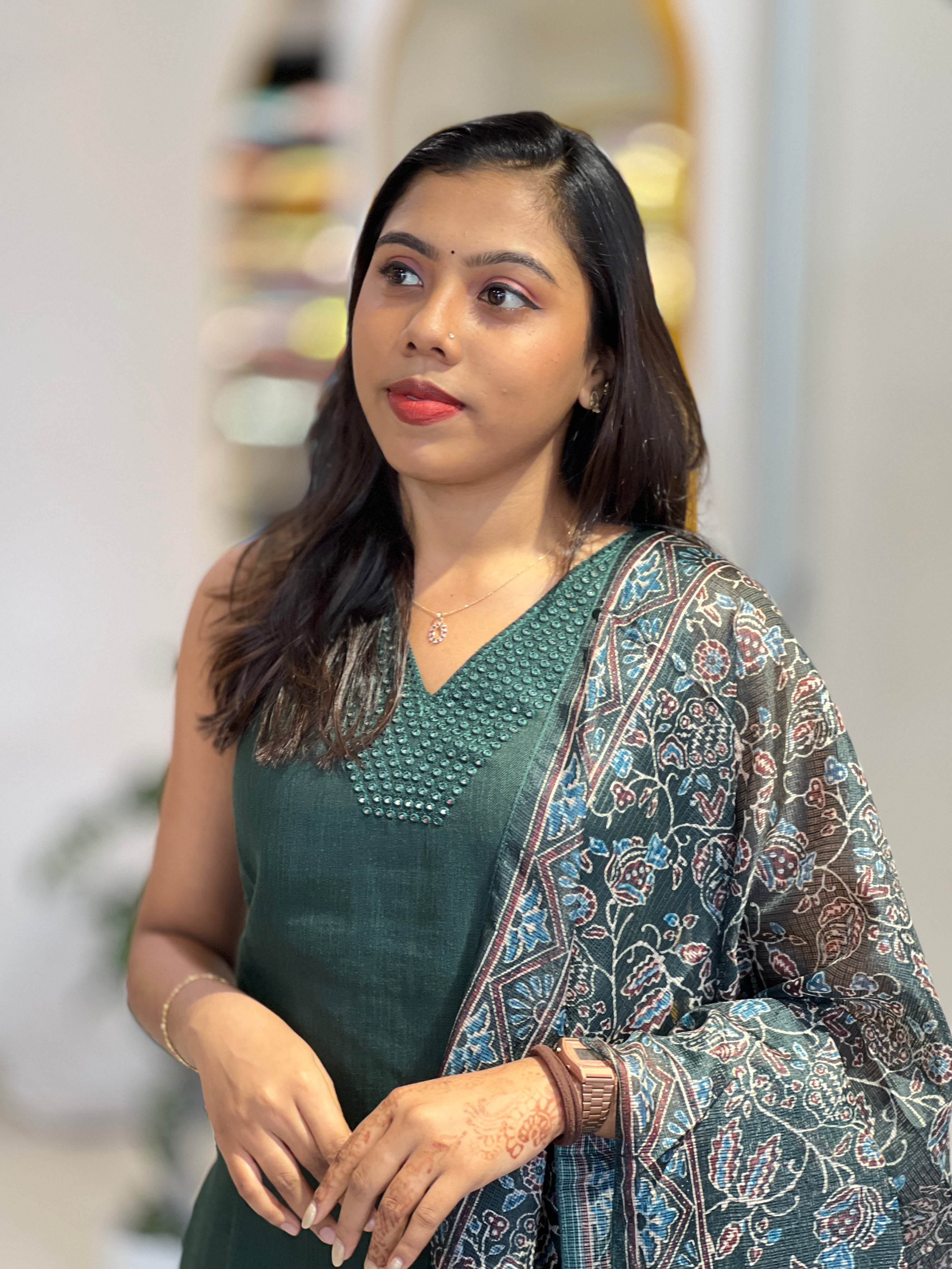 Mirror Work Detailed Slub Linen Cotton Kurta Set | NAI218