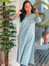 Floral Printed Pattern Cotton Kurta | DIL132
