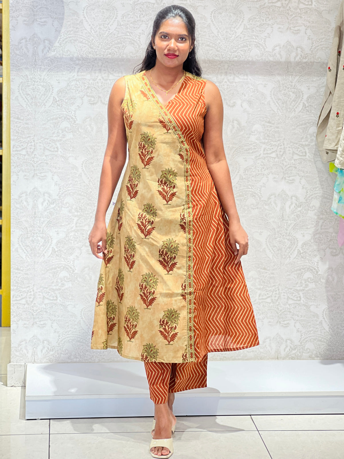Angrakha Pattern Jaipur Cotton Kurta Set | VS149