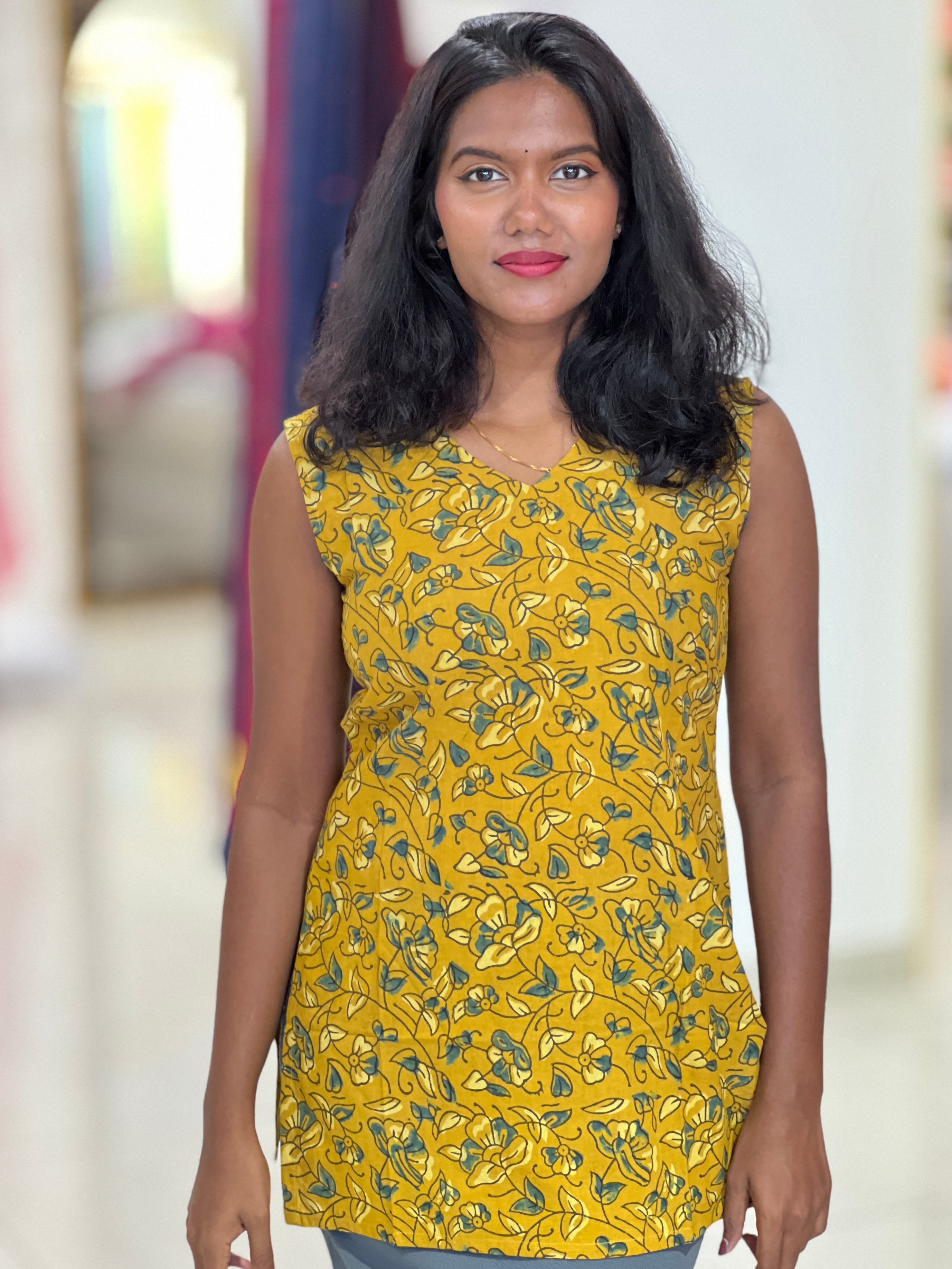 Print Detailed Cotton Short Kurta | DNT940