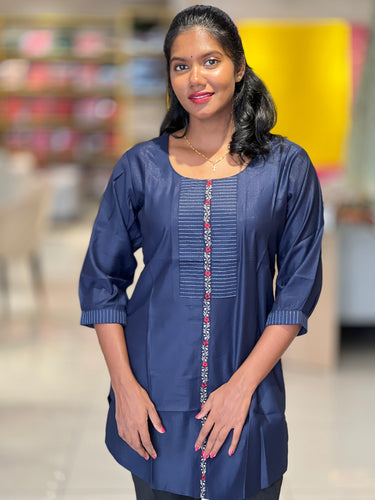 Embroidery Detailing Rayon Finish Kurta | YAS158