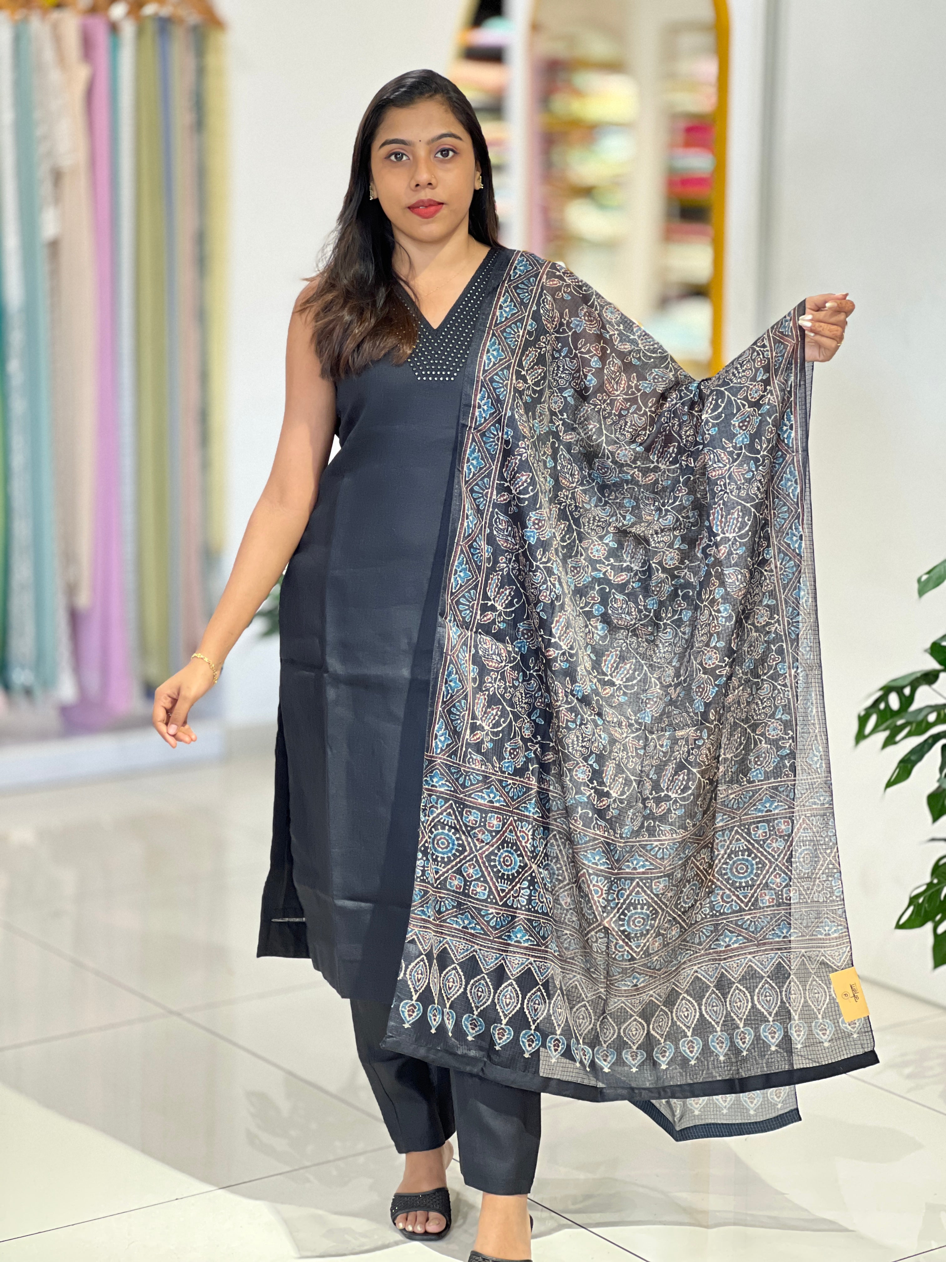 Mirror Work Detailed Slub Linen Cotton Kurta Set |  NAI198